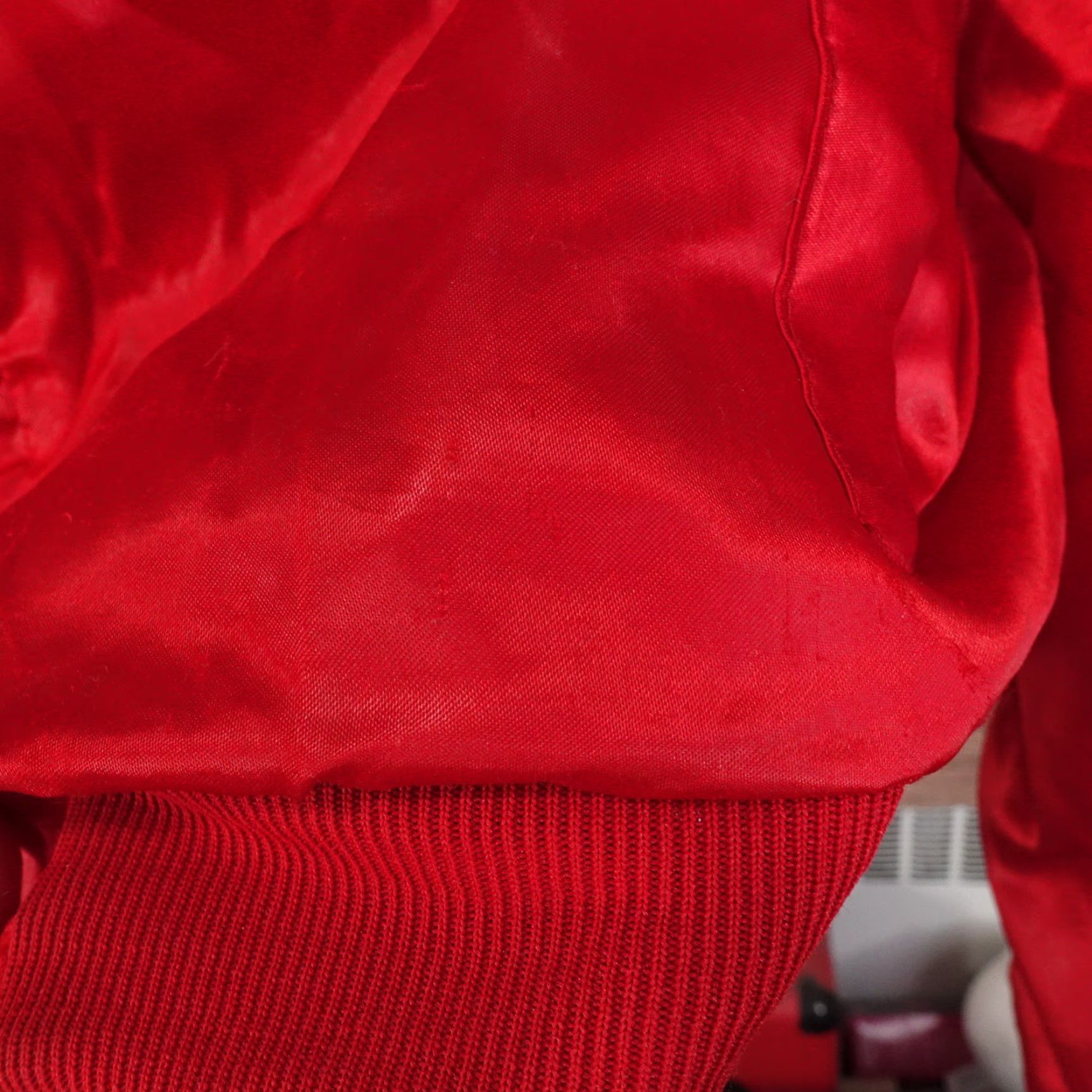 Vintage Vintage King Louie Satin Bomber Jacket Men XL Red US Vintage 90s Casual Size US XL / EU 56 / 4 - 7 Thumbnail