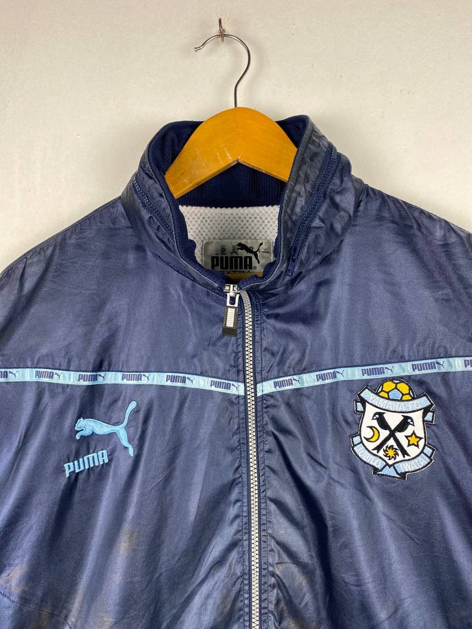 Puma vintage puma jubilo iwata japan faded jacket Size US XXL / EU 58 / 5 - 2 Thumbnail