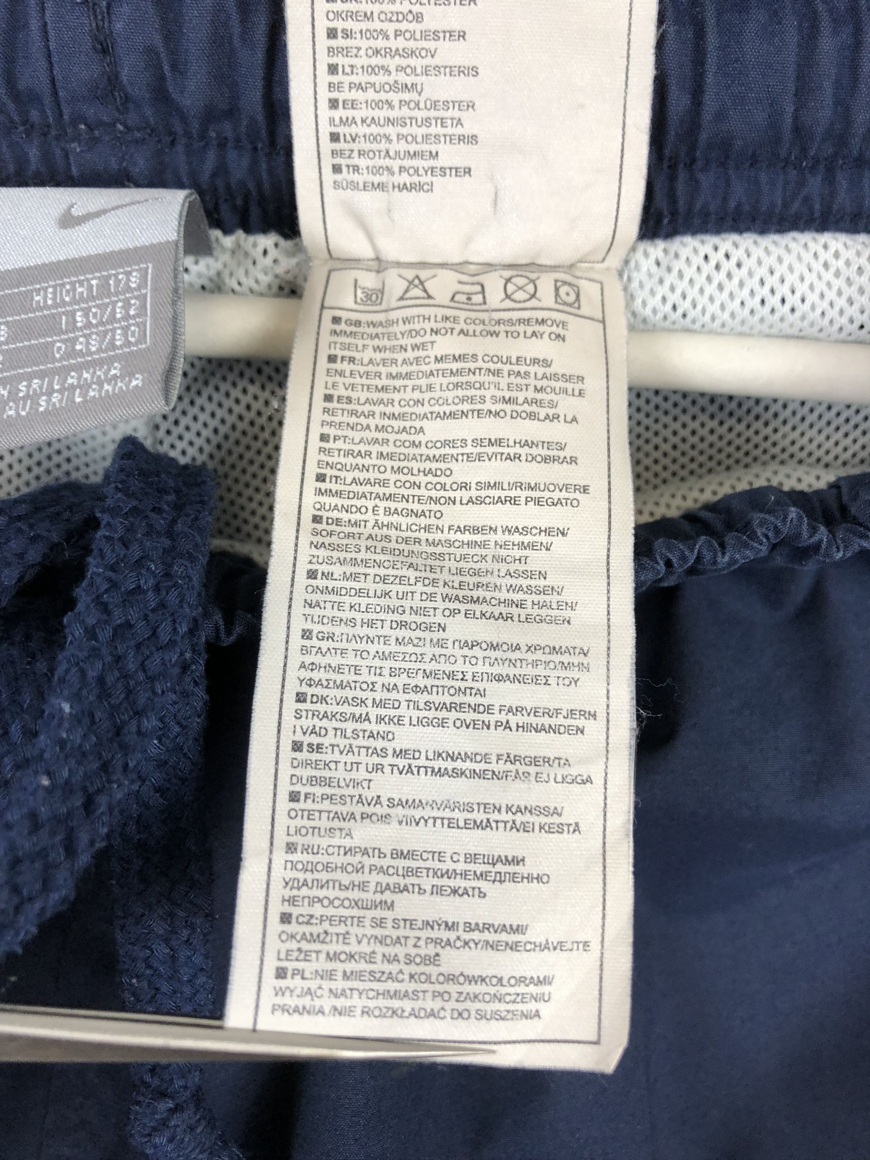 Nike Vintage Nike Blue Track Pants Swoosh Sweatpants Rare Hype Size US 32 / EU 48 - 14 Thumbnail