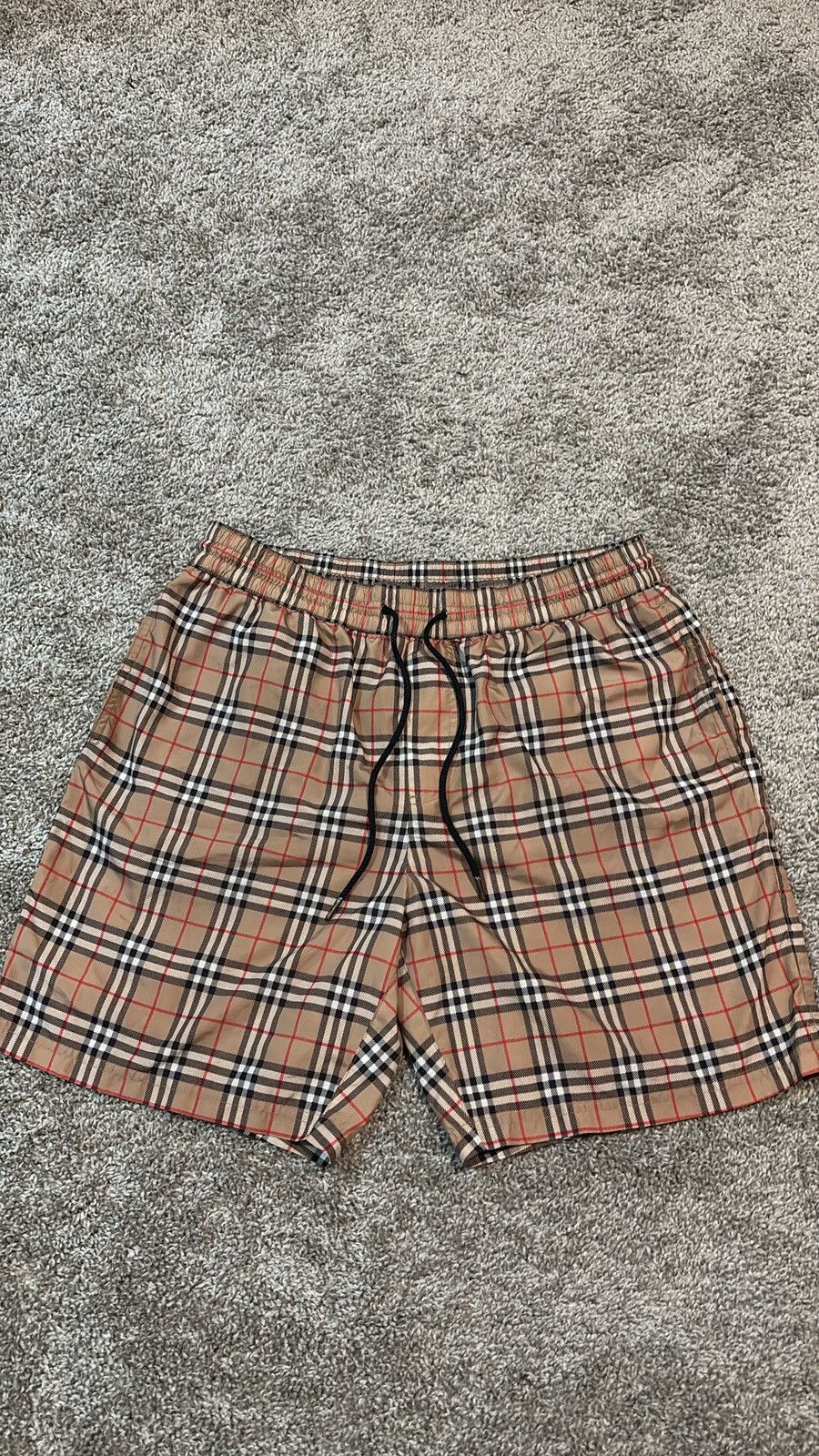 Burberry Burberry swimshorts Size US 32 / EU 48 - 1 Thumbnail