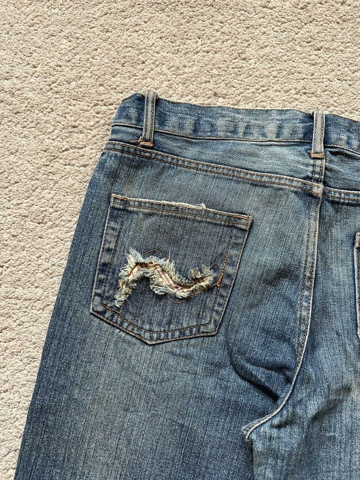 Japanese Brand 1990s Nylus Crew Design Work Distressed Jeans Size US 34 / EU 50 - 9 Thumbnail