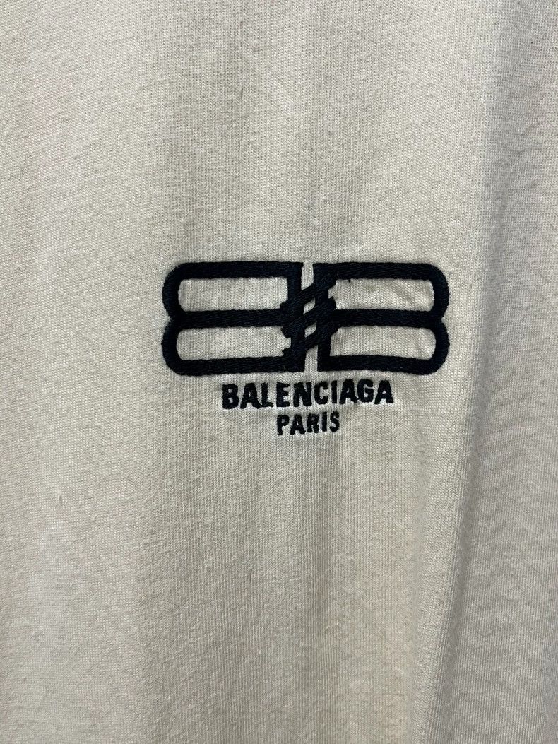 Balenciaga Balenciaga Beige embroidered BB logo short sleeve Size US XS / EU 42 / 0 - 3 Thumbnail