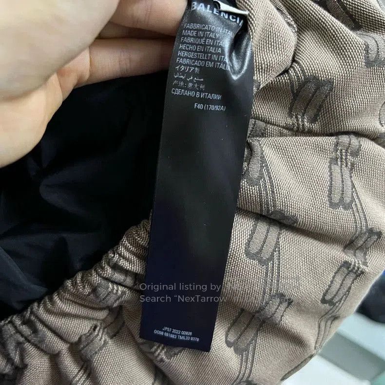 Balenciaga Balenciaga Logo Print Puffer Jacket. Size US XS / EU 42 / 0 - 4 Thumbnail