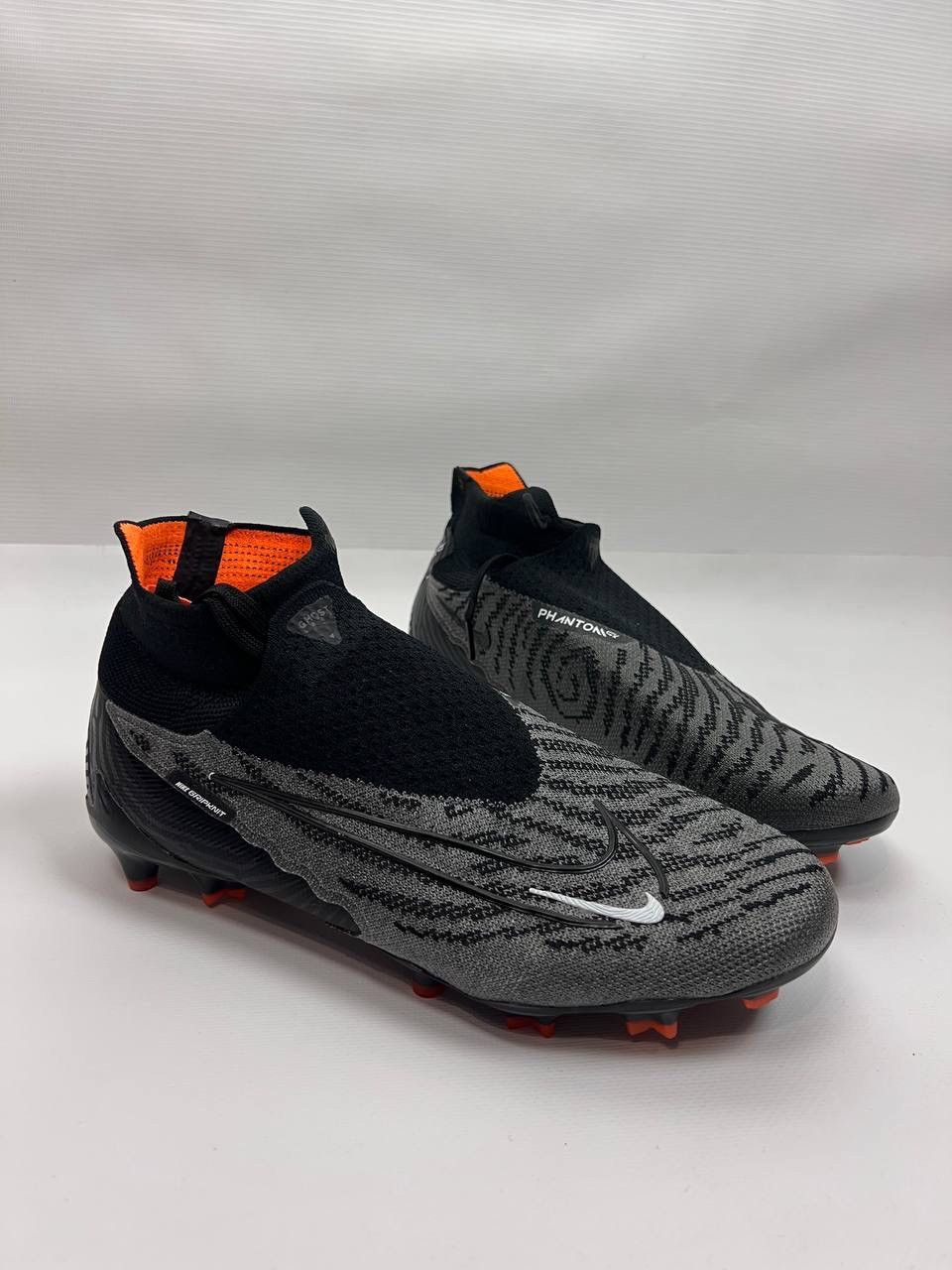 Nike Nike Phantom Gx soccer size US 8 Size US 8 / EU 41 - 1 Thumbnail
