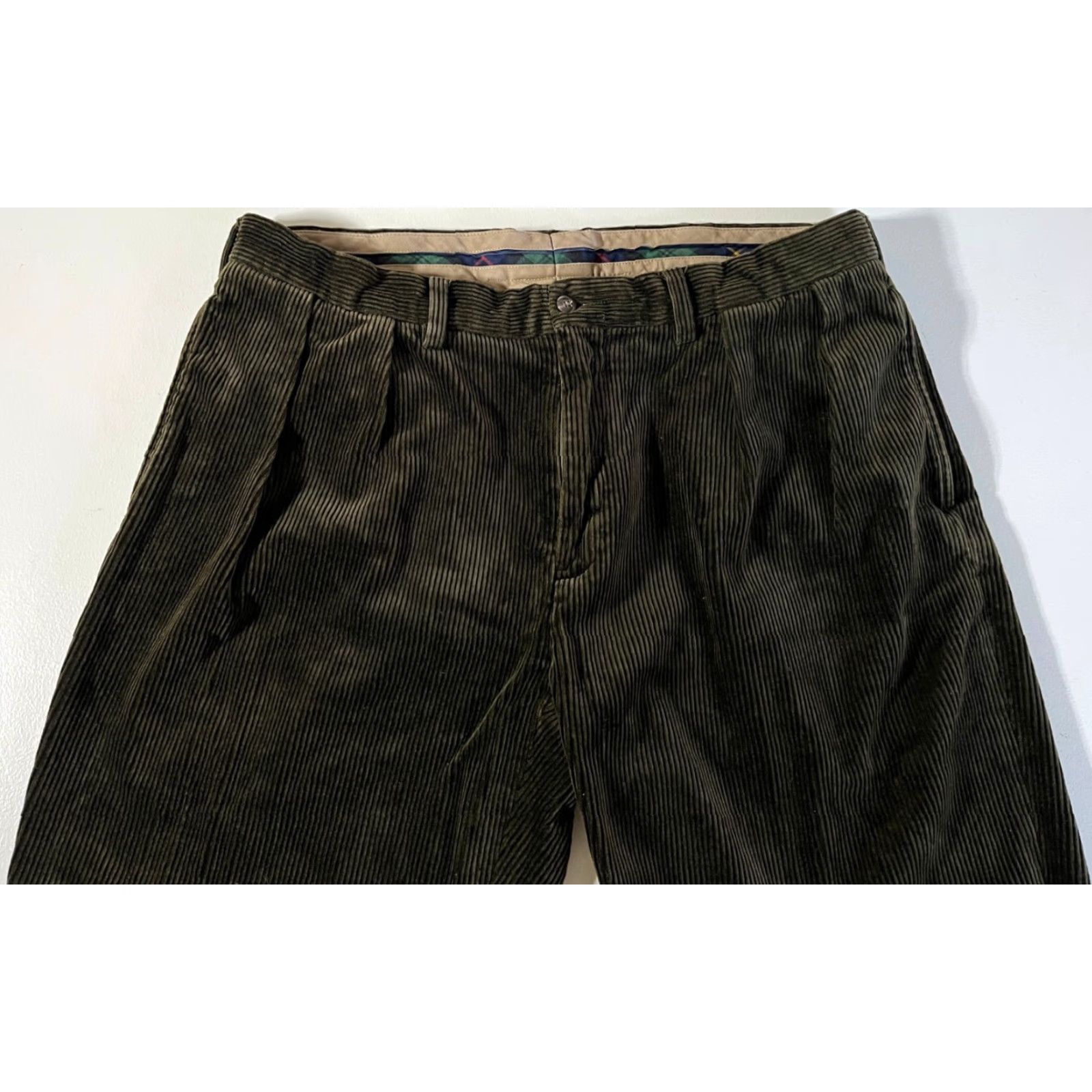 Polo Ralph Lauren Polo Ralph Lauren Men's Corduroy Ethan Pant Vintage Pleated Straight Leg 38x31 Green Chino Casual 100% Cotton Relaxed" Size US M / EU 48-50 / 2 - 3 Thumbnail