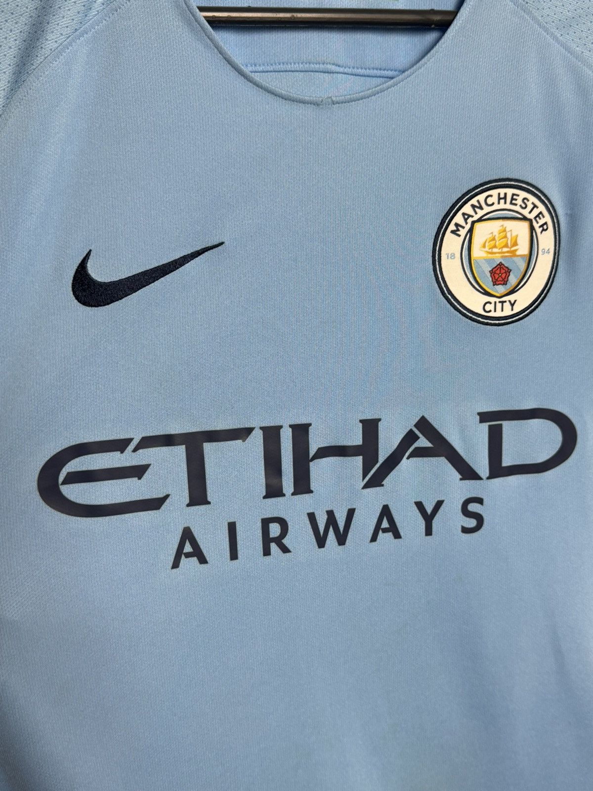 Nike Manchester City 17/18 Home Football Jersey Size US S / EU 44-46 / 1 - 3 Thumbnail