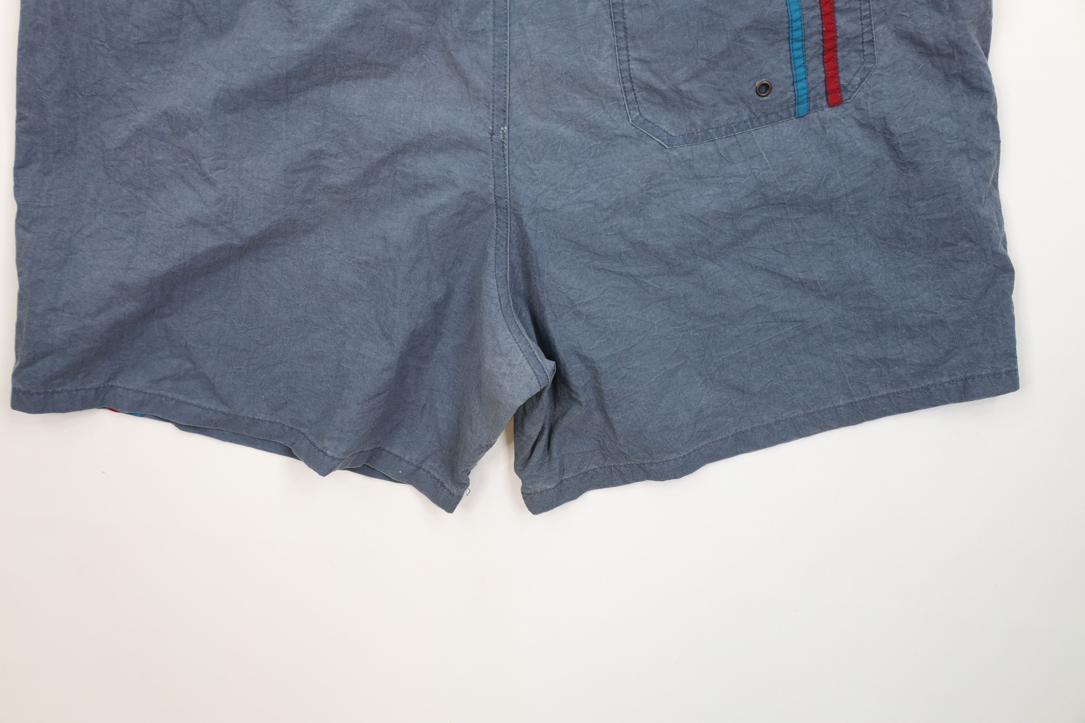 Gotcha Vintage 90s Gotcha Surfing Spell Striped Lined Shorts Trunks Size US 34 / EU 50 - 11 Thumbnail