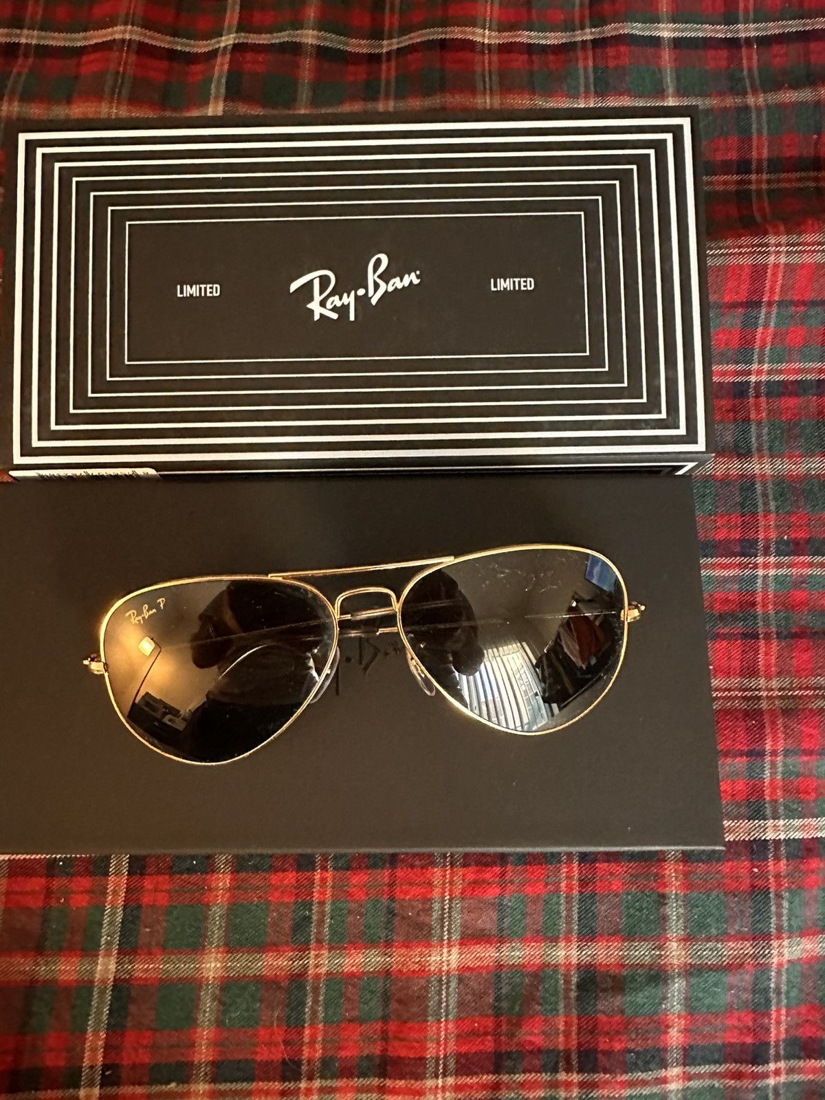 image of Rayban Ray Ban Aviator in Gold, Men's