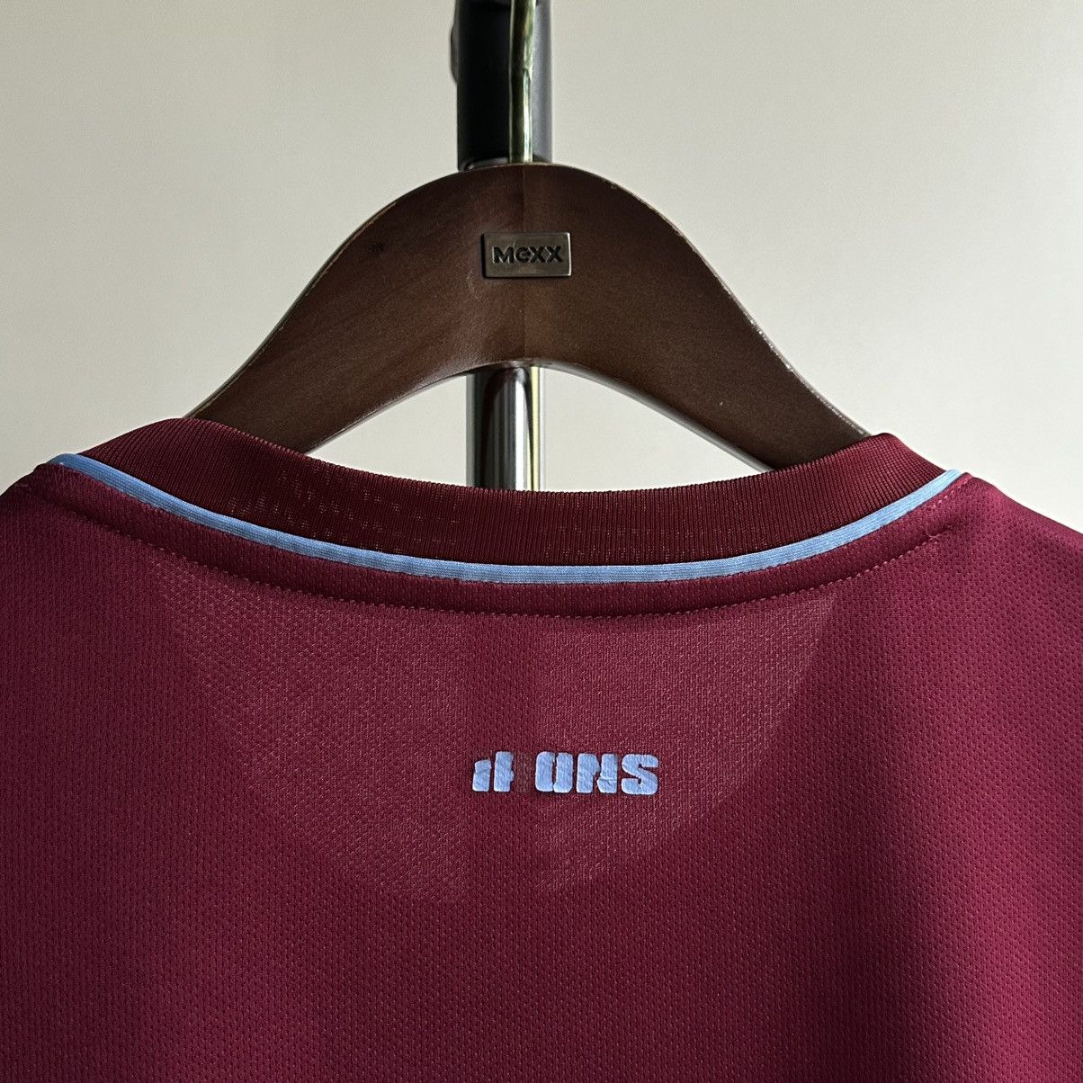 Umbro Arnautovic #7 Umbro FC West Ham United 2017/19 Soccer Jersey Size US XL / EU 56 / 4 - 11 Thumbnail