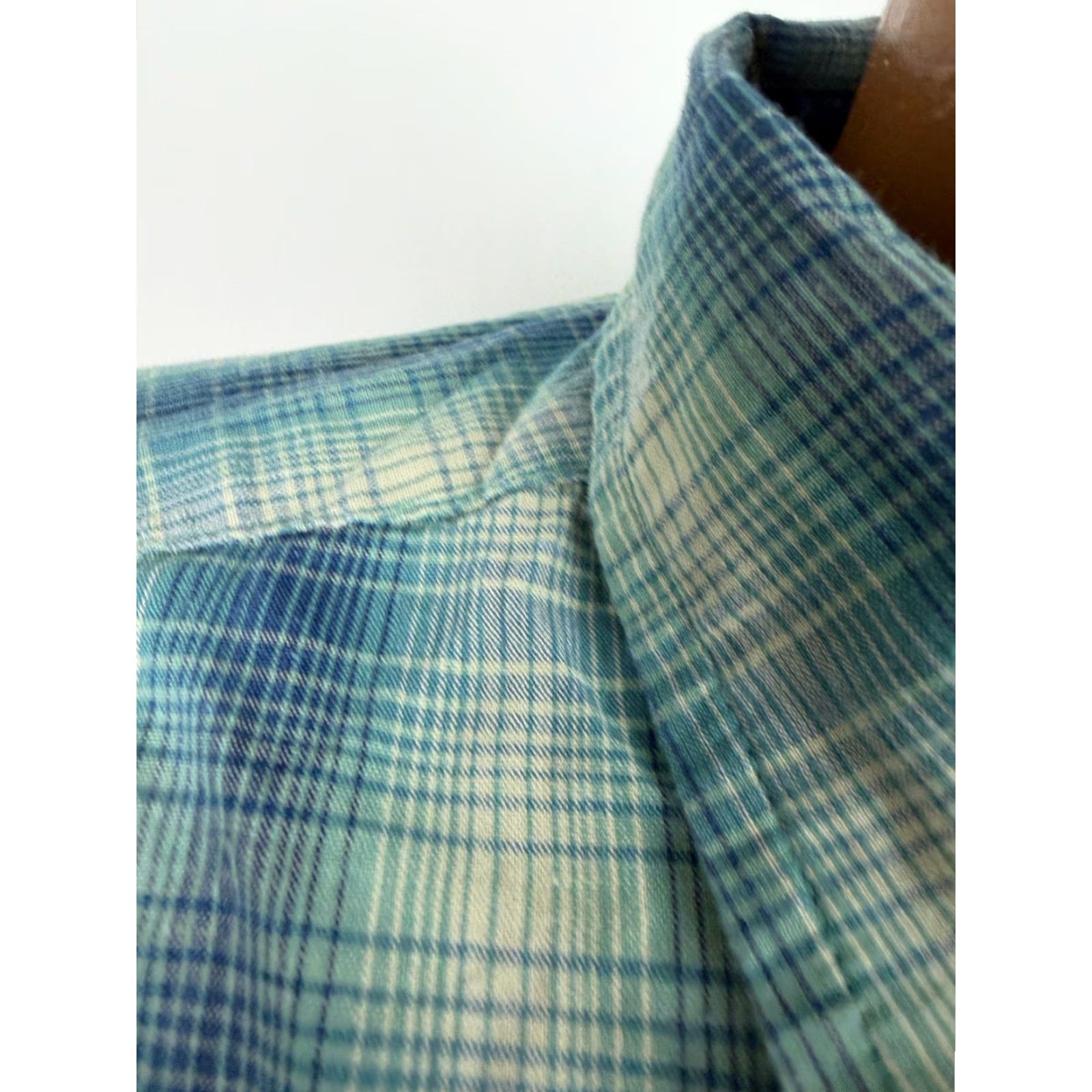 Dockers VINTAGE Dockers Indigo 90s Button-Up Shirt Men XL Blue Plaid Oversized Cotton - Casual, Business, Travel Mens Size US XL / EU 56 / 4 - 4 Thumbnail