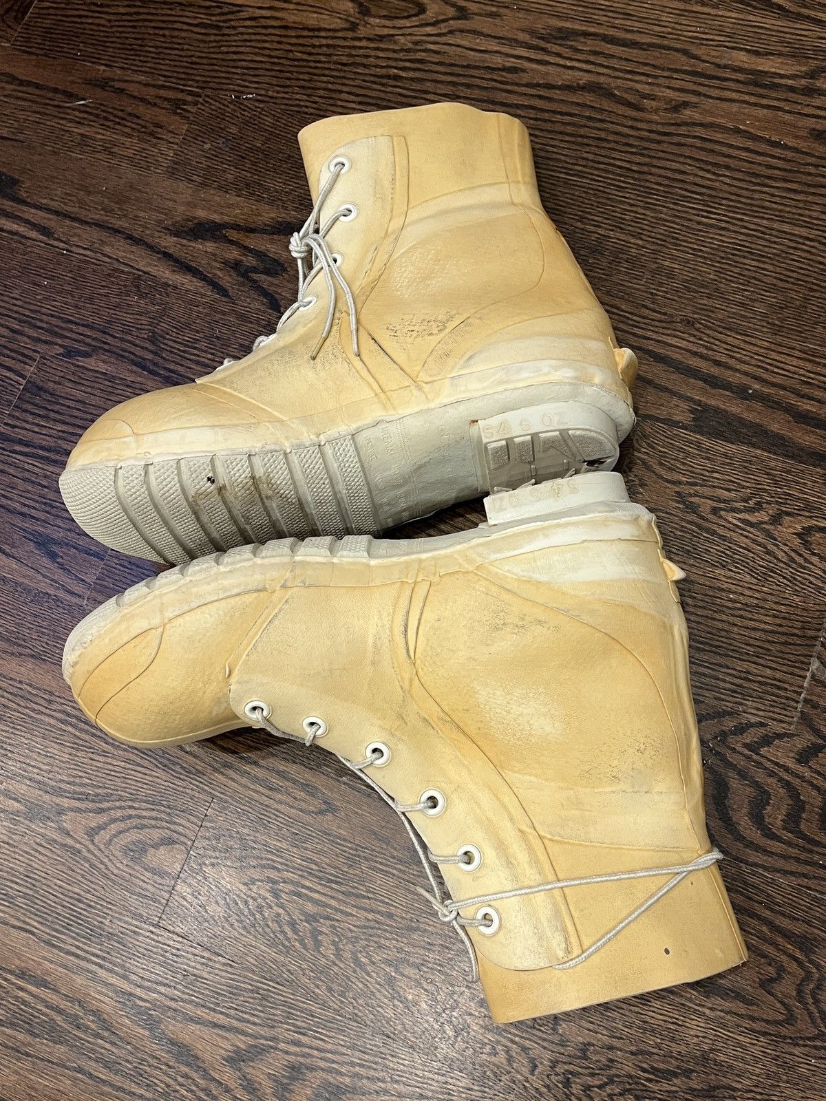 Other Vintage US Military Mickey Mouse Boots Size US 12 / EU 45 - 10 Thumbnail