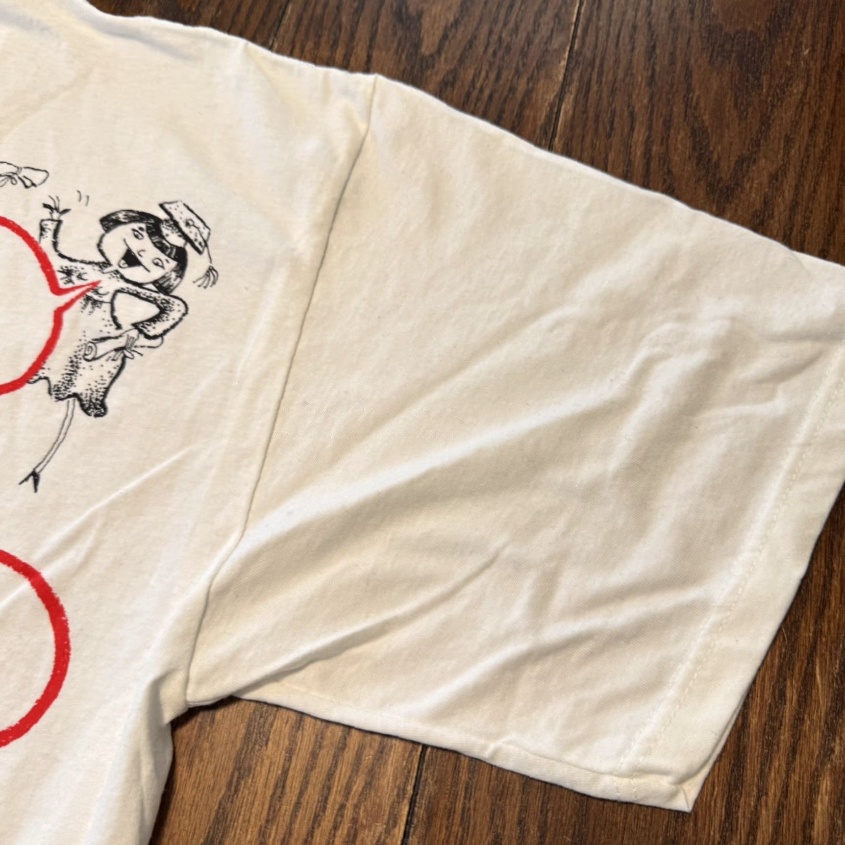 Vintage VINTAGE We Are The Future T Shirt XL White Cotton USA Made 90s Shoebox Silver Mountain HMK CDS Men Size US XL / EU 56 / 4 - 6 Thumbnail