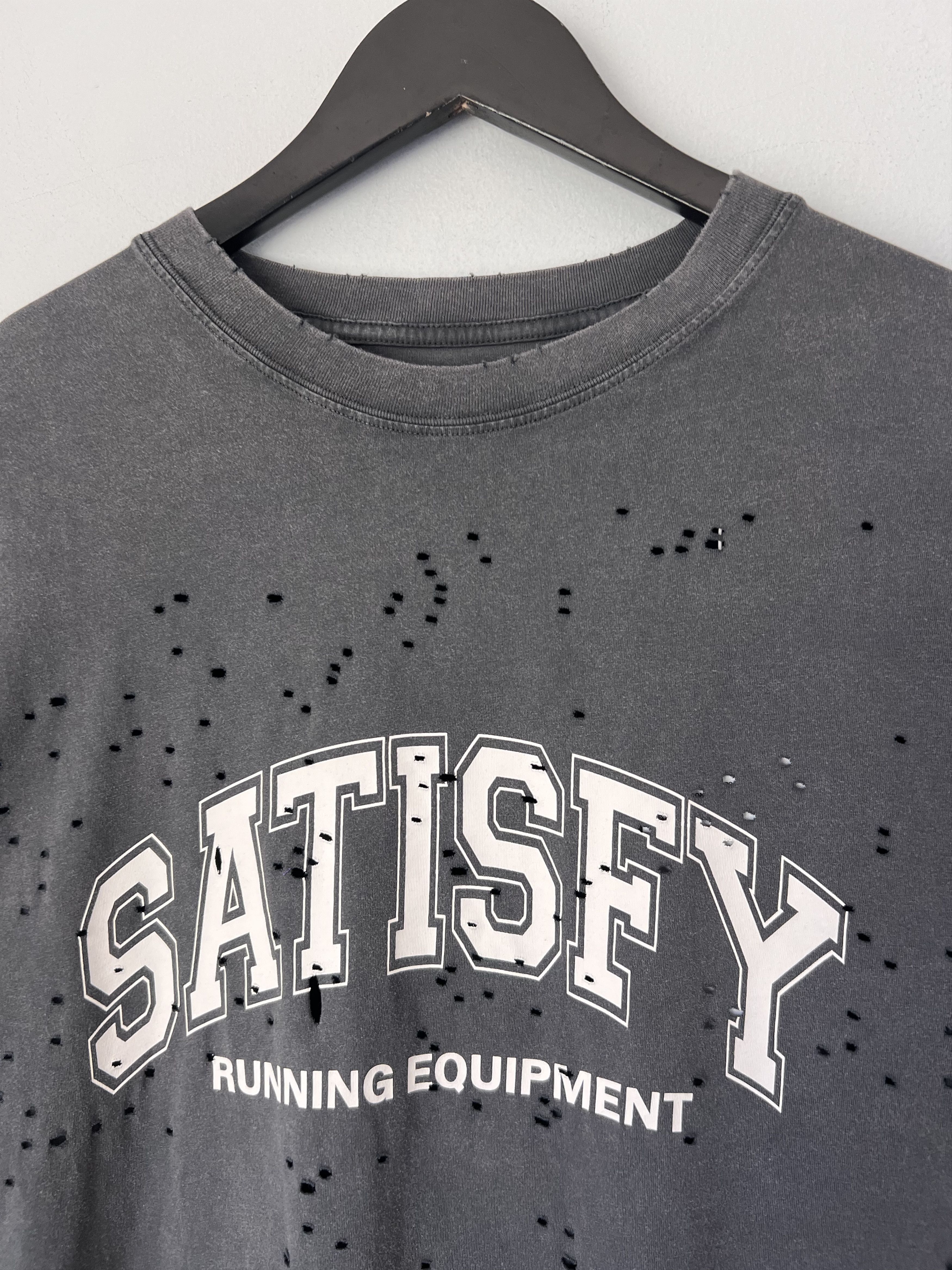 Satisfy Satisfy Running Oversized Text Logo Mothtech Tee in Black Size US M / EU 48-50 / 2 - 2 Thumbnail