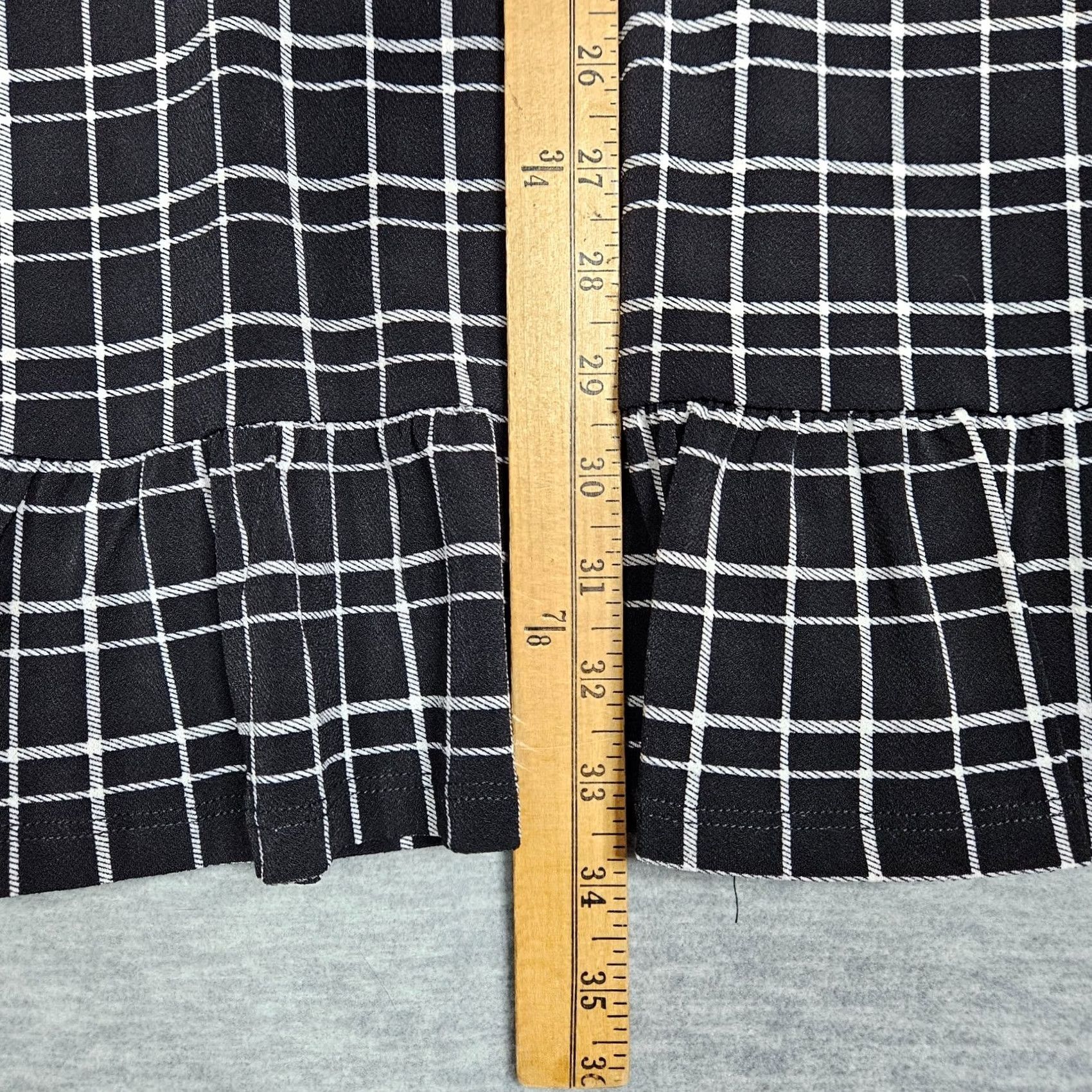 Vintage CeCe L'amour Dress Puff Sleeve Ruffle Hem Black M Womens A-Line Casual Short Sleeve Polyester Size M / US 6-8 / IT 42-44 - 4 Thumbnail