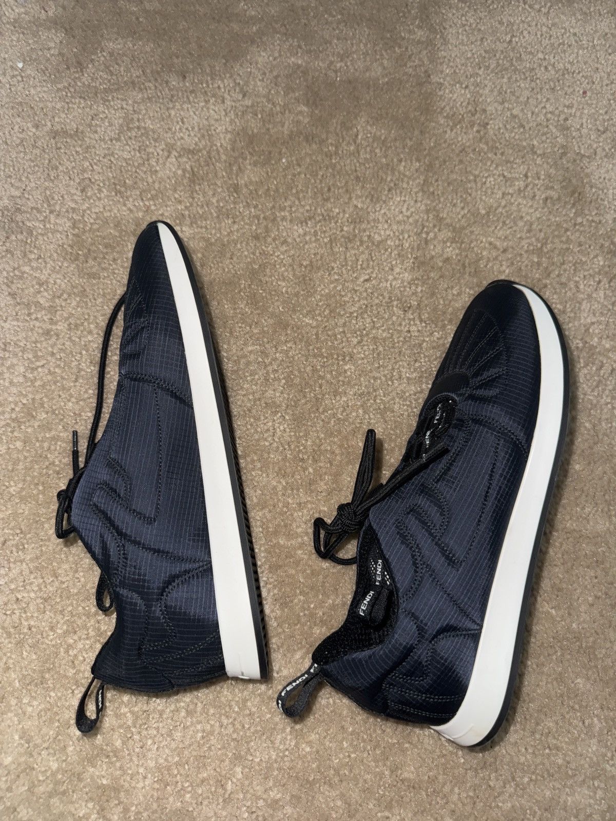 Fendi Fendi Women Freedom Logo Sneakers Size 37 1/2 Size US 7.5 / IT 37.5 - 7 Thumbnail