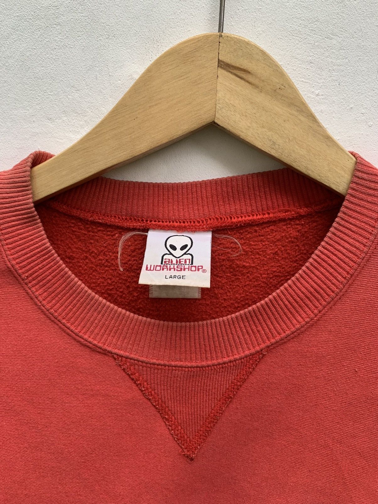 Alien Workshop Vintage 90’s Alien Workshop champion reverse weave style Size US L / EU 52-54 / 3 - 5 Thumbnail