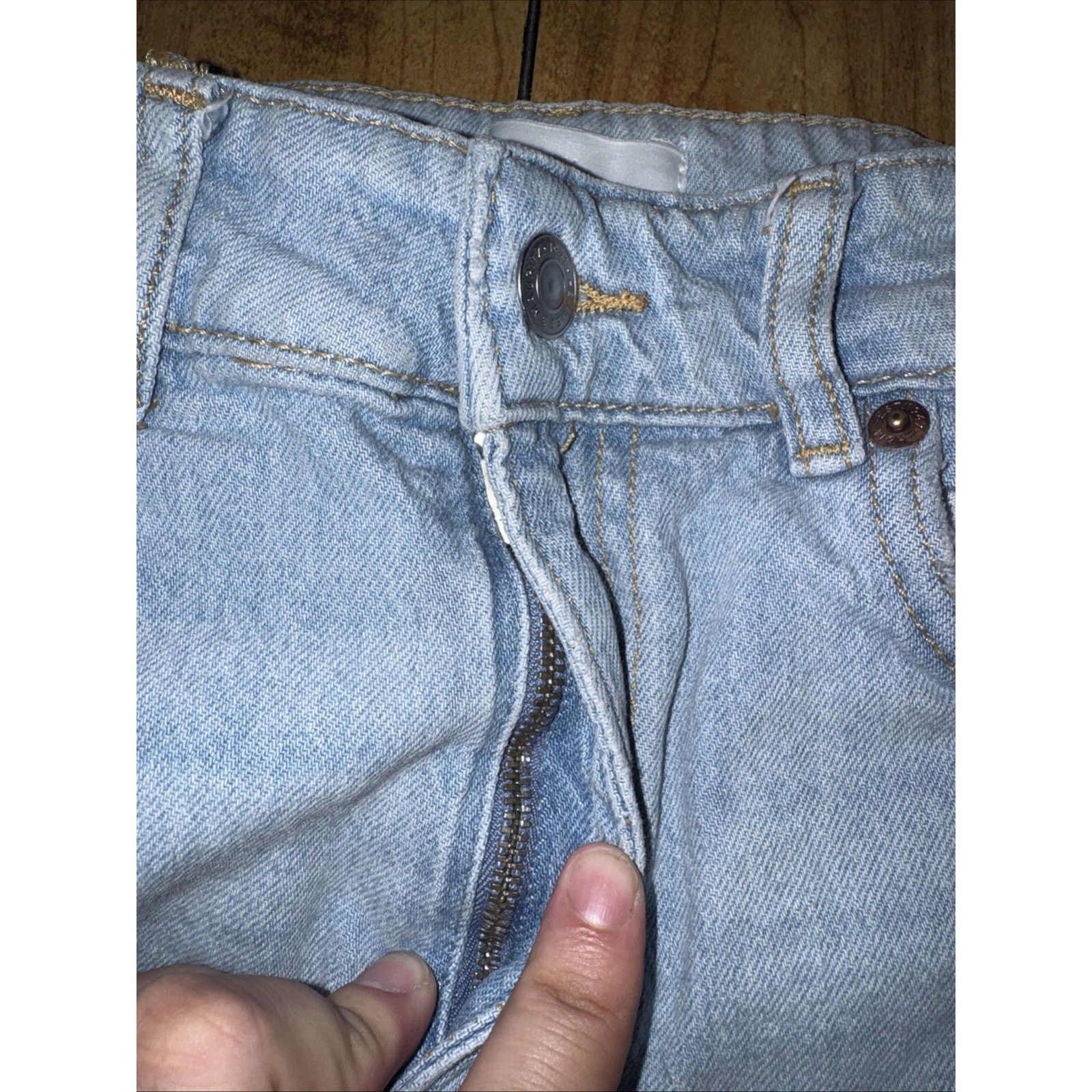 H&M Women’s H&M Ripped Baggy Jeans Light Blue Size 6 28x29 Y2K Size 28" / US 6 / IT 42 - 4 Thumbnail