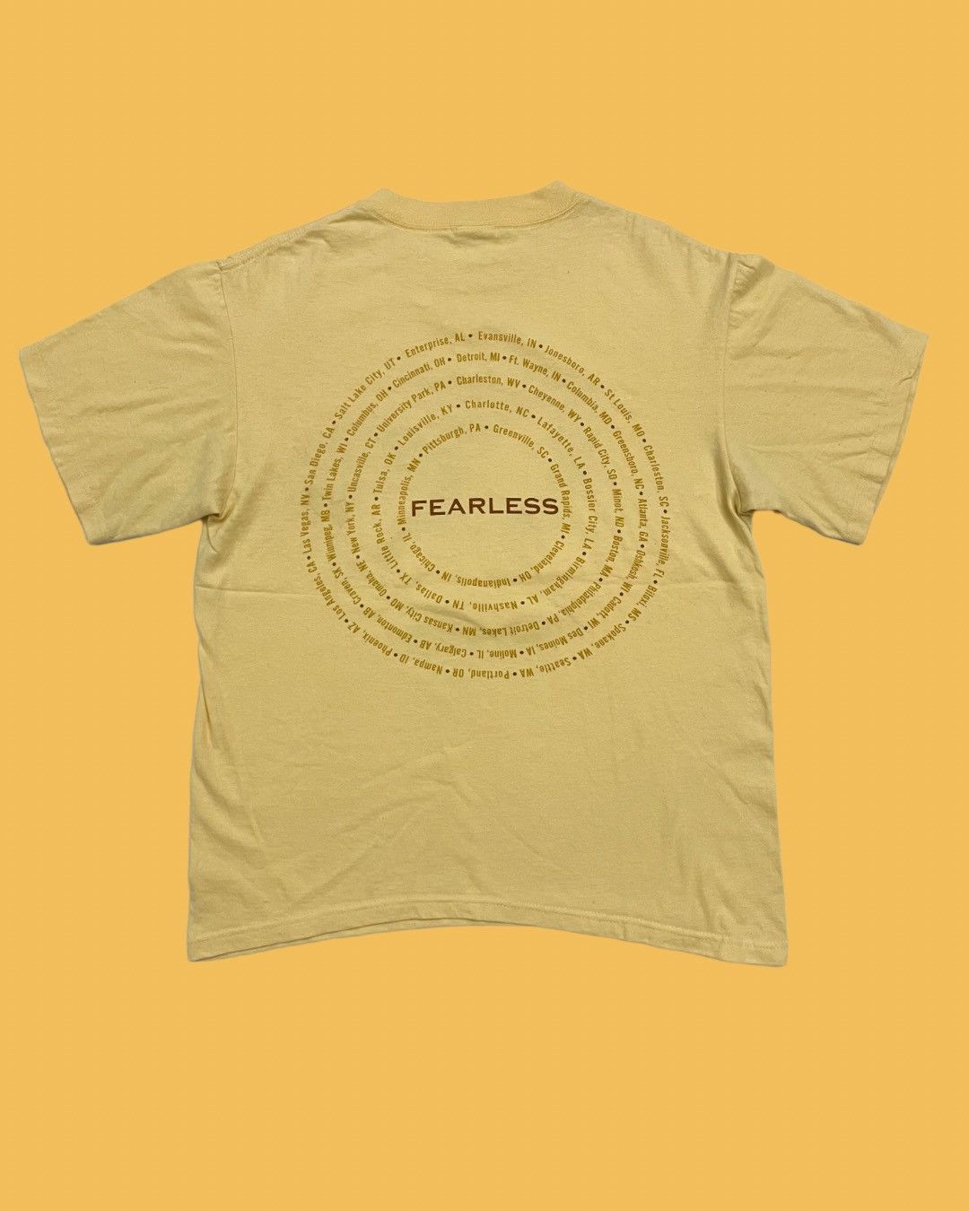 Band Tees Vintage Taylor Swift Fearless Album Tour Promo T-Shirt Size US M / EU 48-50 / 2 - 2 Thumbnail