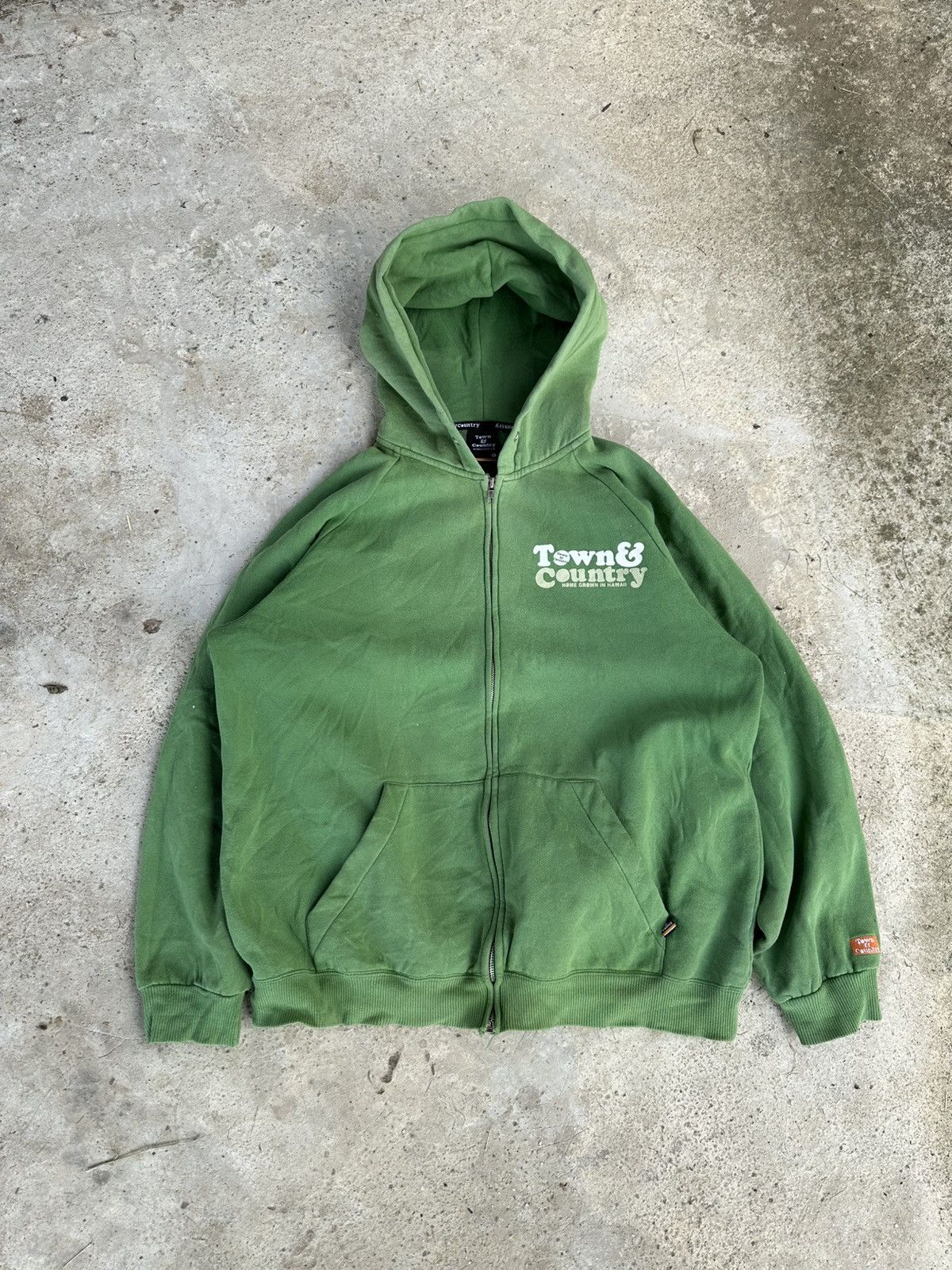 Vintage Vintage 2000's T&C Surf Faded Hoodies Size US L / EU 52-54 / 3 - 1 Thumbnail