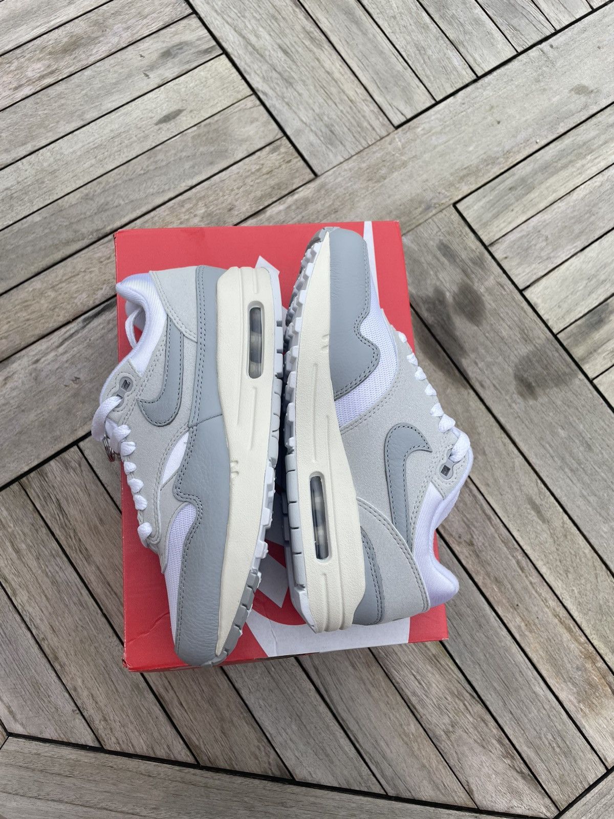 Nike Air Max One Pure Platinum Smoke Grey Size US 5 / IT 35 - 4 Thumbnail