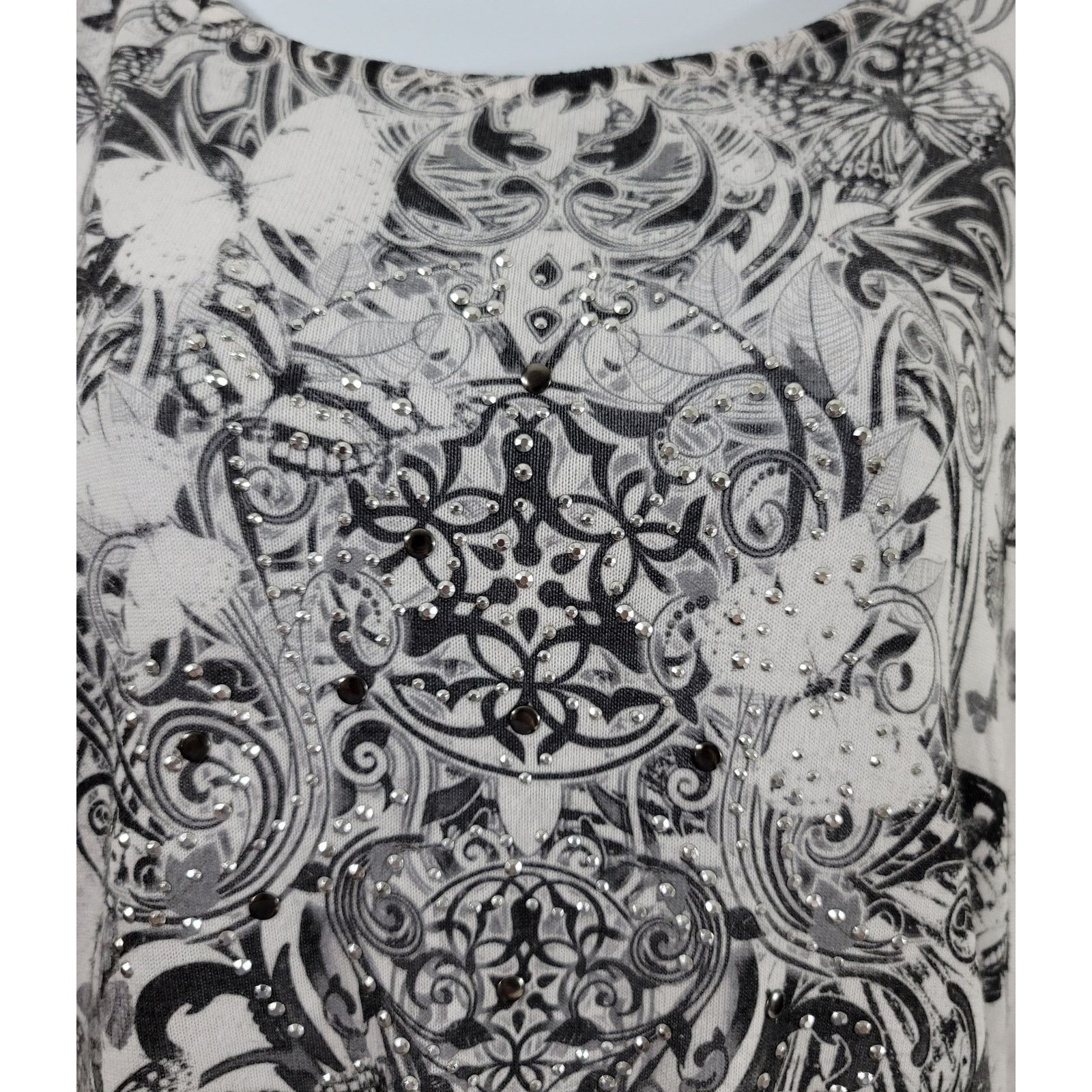 Other Style & Co White Black Gray Floral Butterflies Sequin Top L Size L / US 10 / IT 46 - 6 Thumbnail