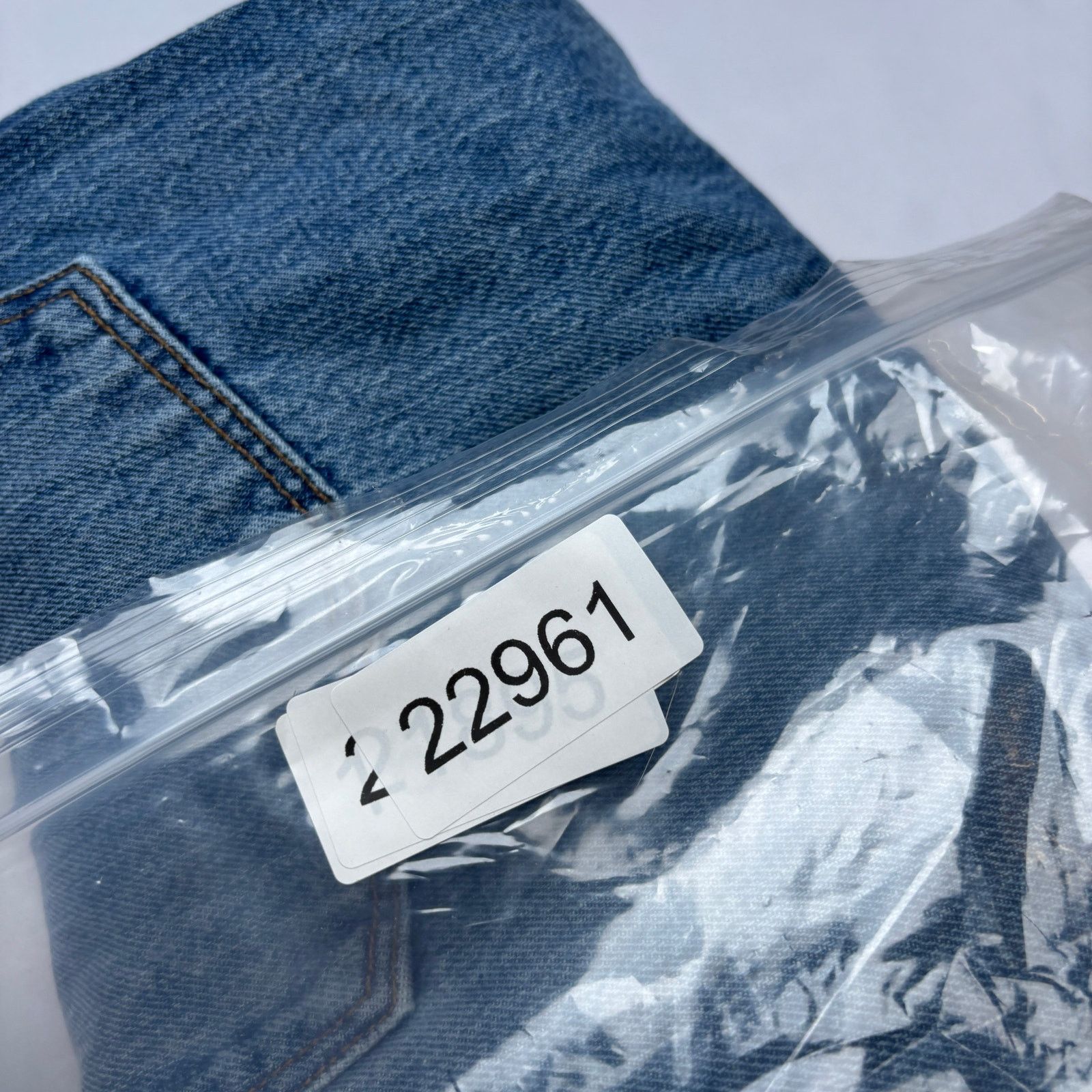 Sid Mashburn $185 Sid Mashburn Light Wash Denim 40x32 Slim Straight Jeans Size US 40 / EU 56 - 14 Thumbnail
