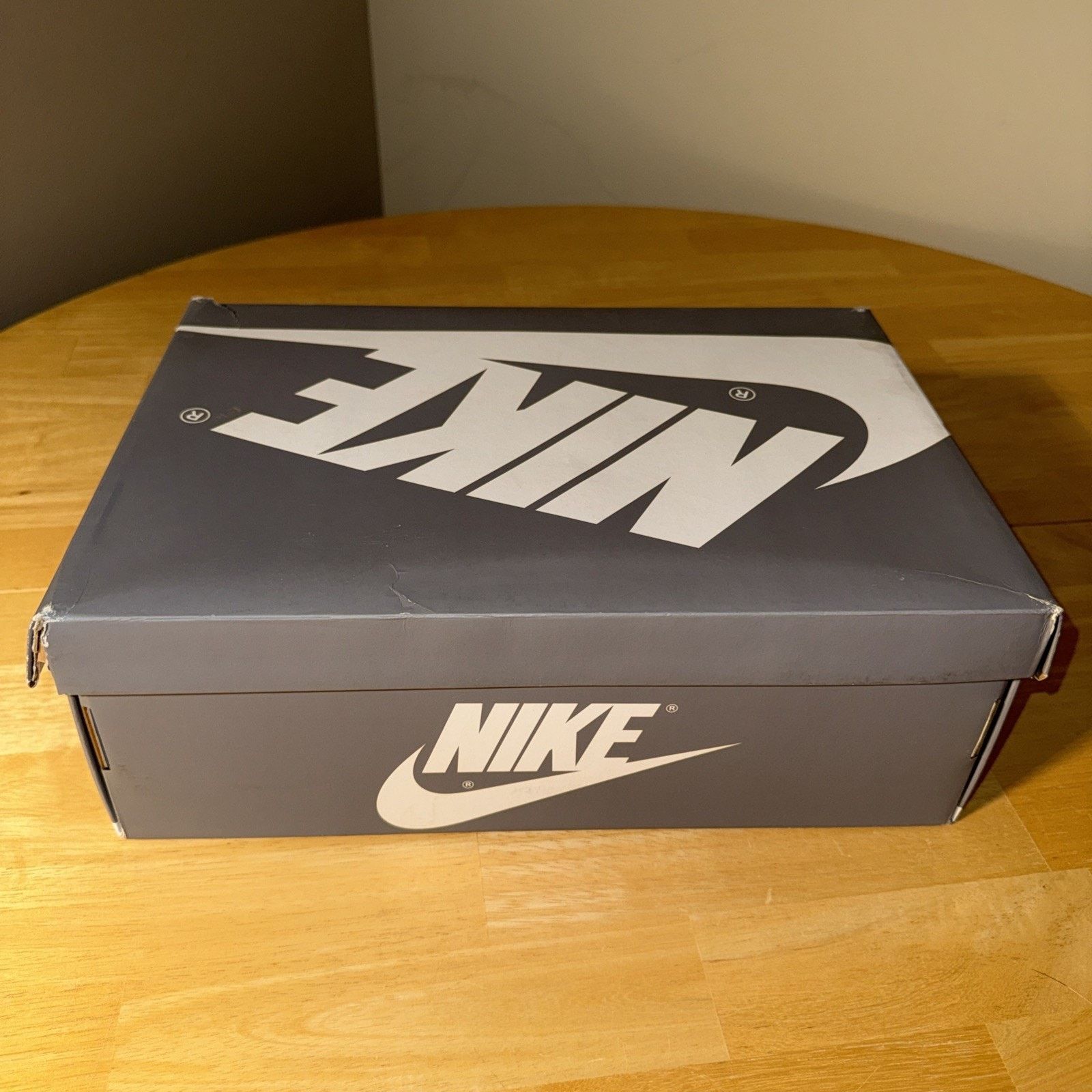 Nike Size 12 - Jordan 1 Retro High OG Stealth Size US 12 / EU 45 - 9 Thumbnail