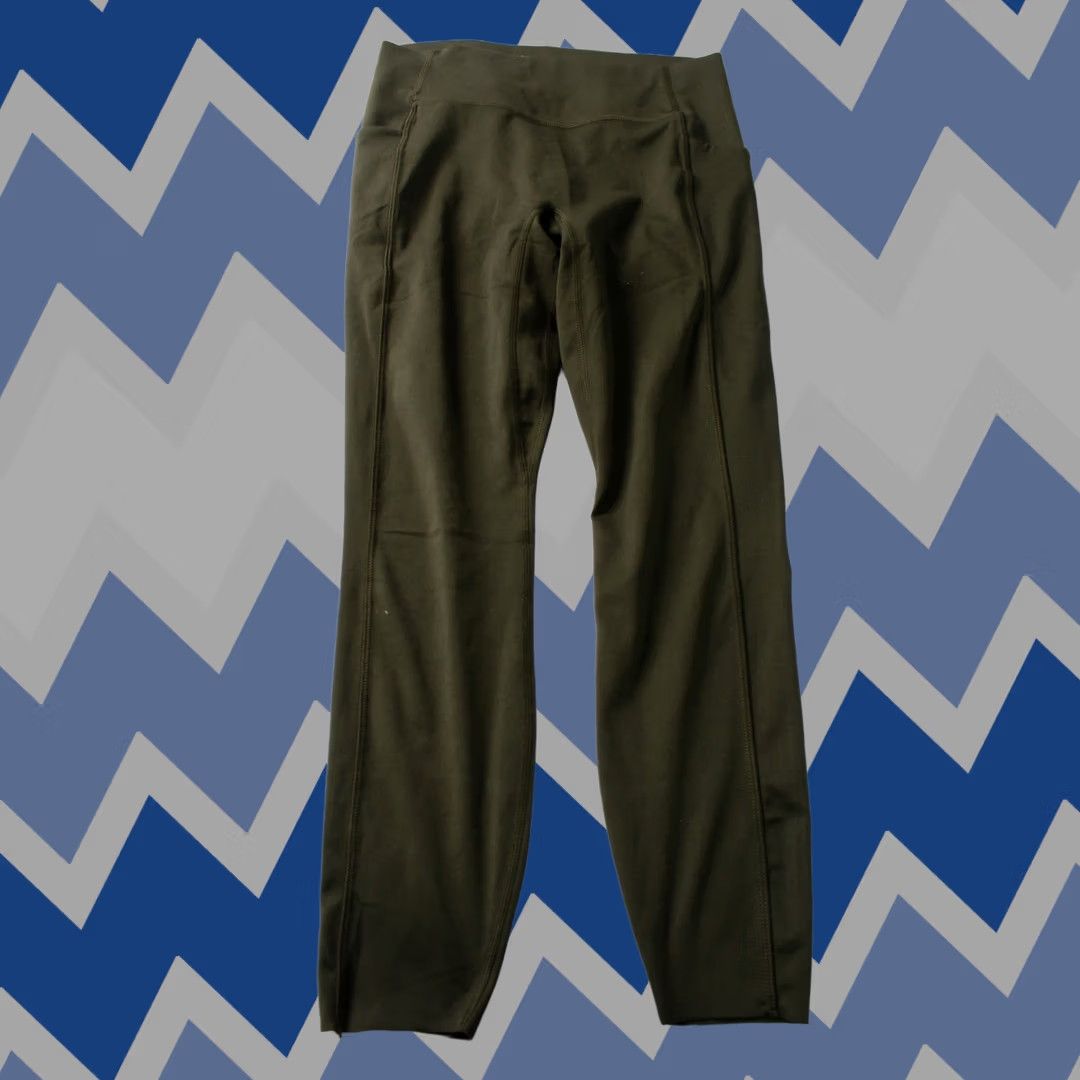 Vintage All In Motion Women's Flex High-Rise 7/8 Leggings EH6 Dark Moss Green S - Leggings, Women, Green, 7/8 Inseam 24 in Size 28" / US 6 / IT 42 - 1 Thumbnail