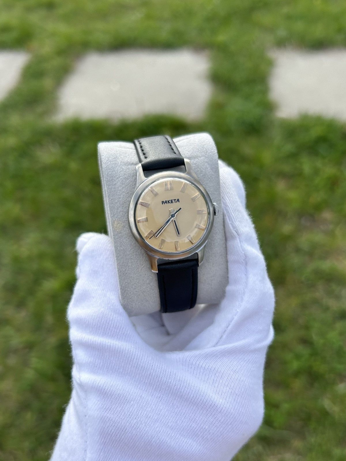 Vintage Vintage Watch Raketa Soviet USSR Mechanical Wristwatch 1950s Size ONE SIZE - 2 Thumbnail