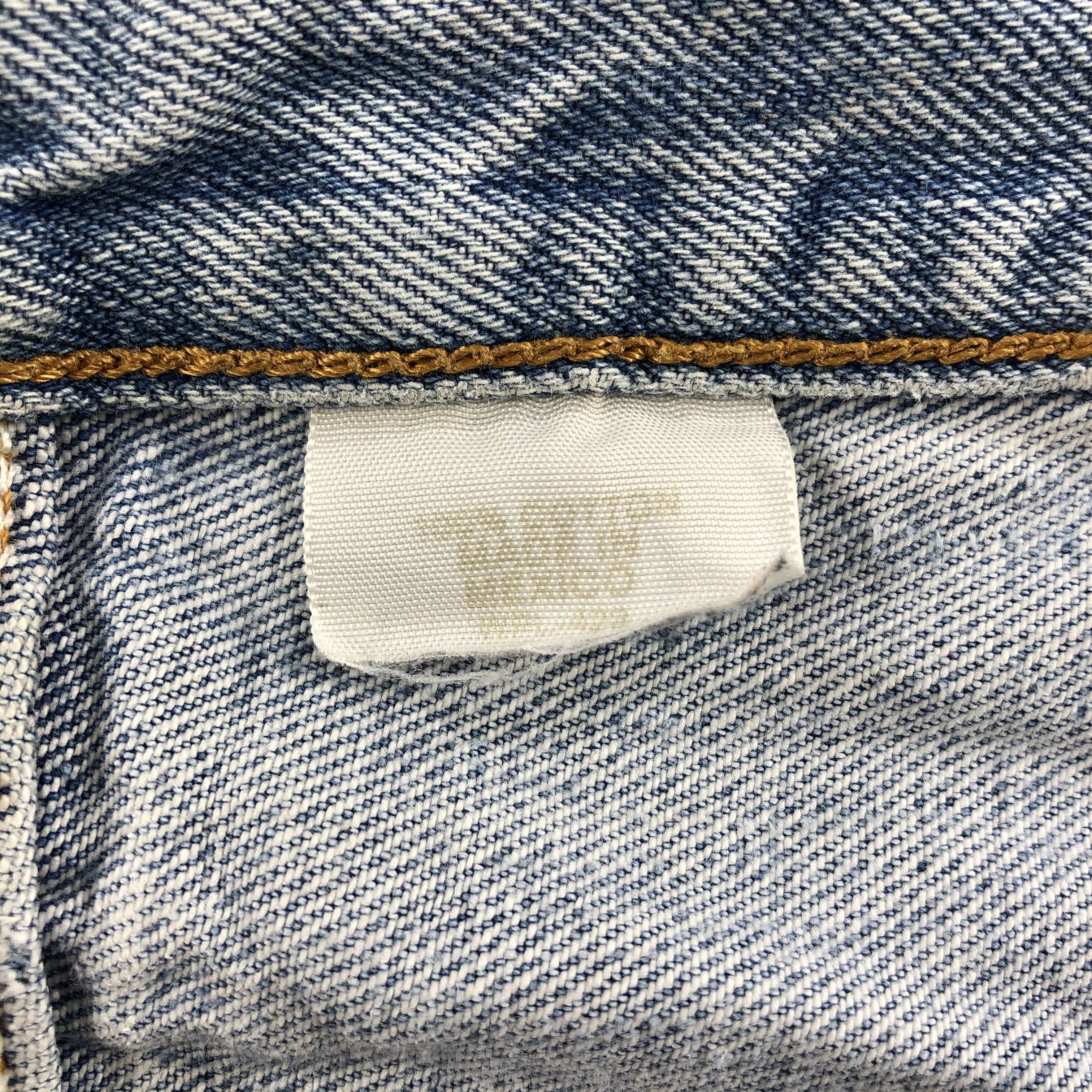 Levi's Vintage Levis 501 Jeans Stone Wash Denim KJ430 Size US 37 - 12 Thumbnail