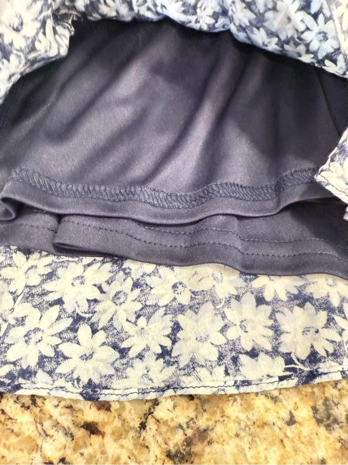 Other Sadie & Sage floral mini dress blue & white ruffled SZ SM Size S / US 4 / IT 40 - 7 Thumbnail