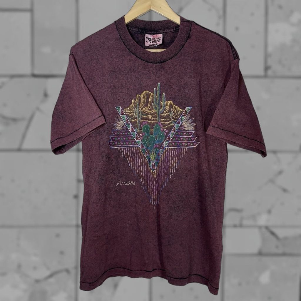 Vintage VINTAGE Maiden West T-Shirt Arizona Graphic Mens Size L Red Single Stitch Size US L / EU 52-54 / 3 - 1 Thumbnail