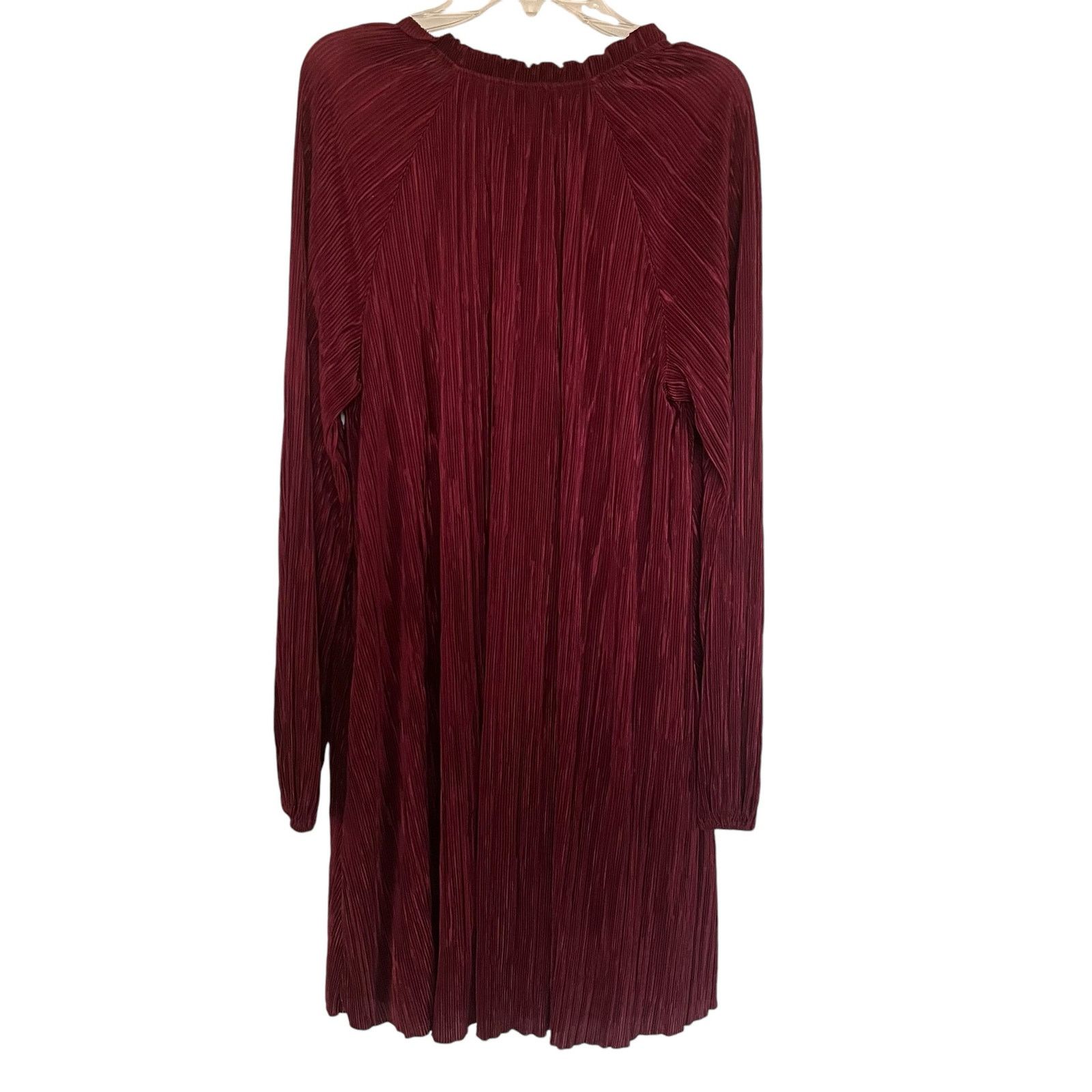 Banana Republic Burgundy Long Sleeve Plisse Pleated Dress
