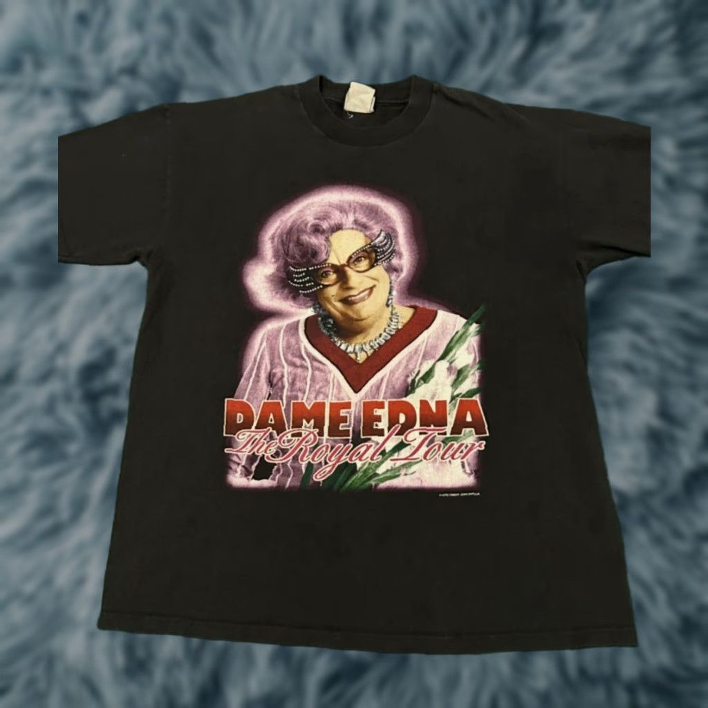 Vintage VINTAGE Dame Edna The Royal Tour Drag Comedy Broadway VTG Shirt Mens Size M Size US M / EU 48-50 / 2 - 1 Thumbnail