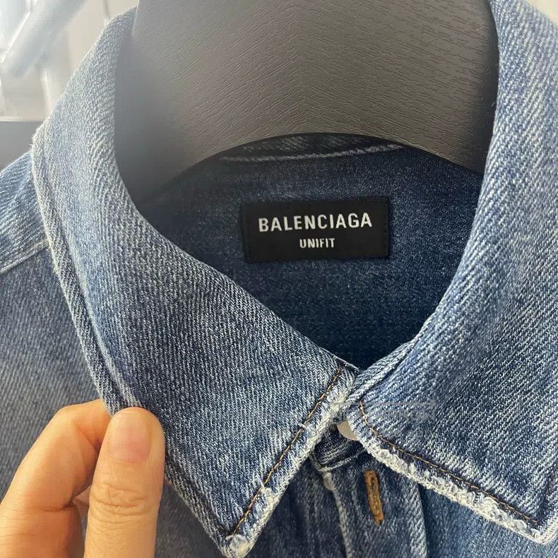 Balenciaga Balenciaga Denim Short Sleeve Shirt Size US L / EU 52-54 / 3 - 4 Thumbnail