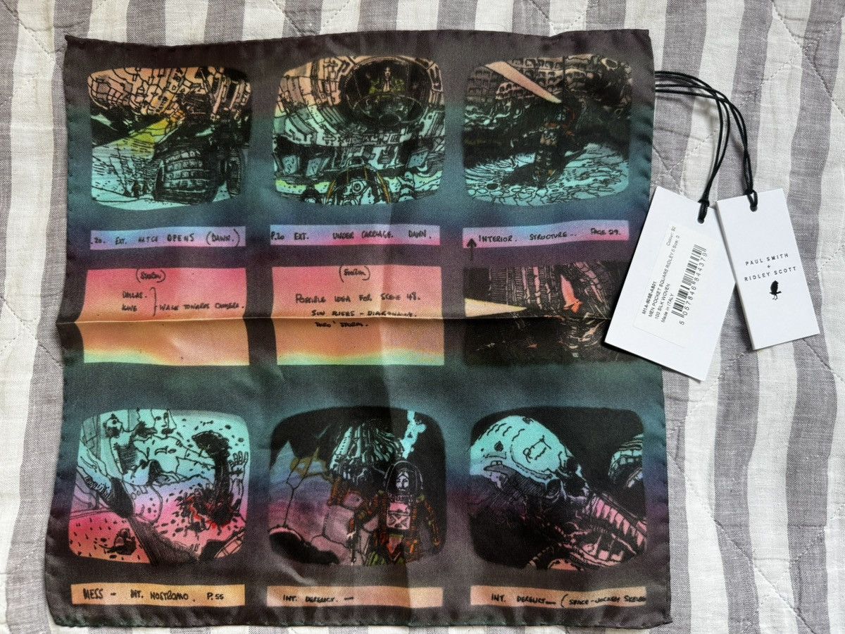 Paul Smith Ridley Scott x Paul Smith Alien Covenant Silk Pocketsquare Size ONE SIZE - 1 Thumbnail