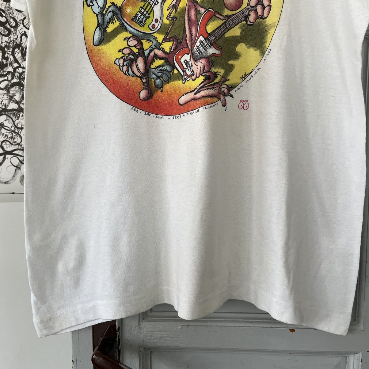 Vintage Vintage Rats playing at guitar Sea-Sax-Sun punk T-shirt Size US XL / EU 56 / 4 - 4 Thumbnail
