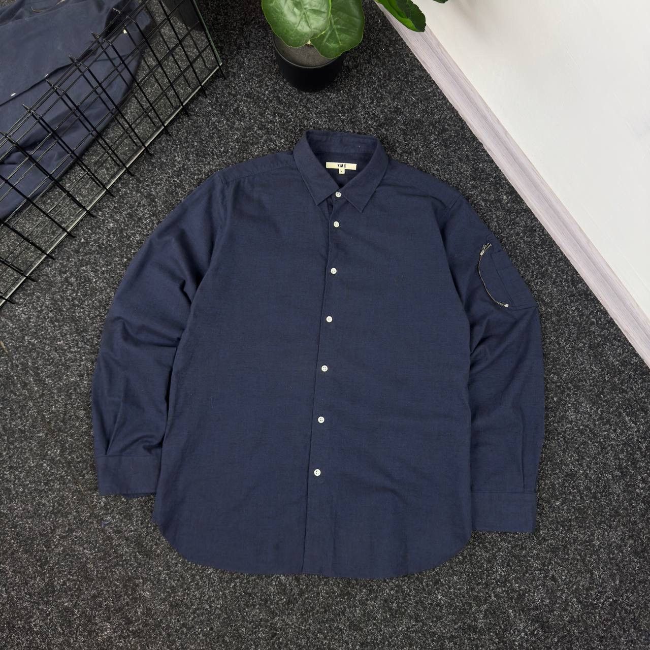 YMC YMC Button Up Shirt Navy Blue Mini Pocket Luxury Avant Garde Size US L / EU 52-54 / 3 - 2 Thumbnail