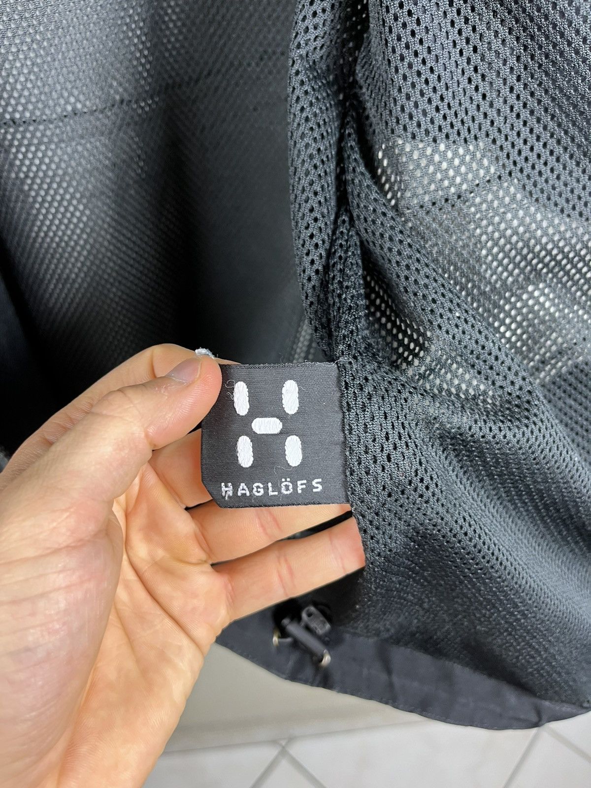 Haglofs × Vintage Vintage Haglofs windstopper rain jacket y2k outdoor coat Size US L / EU 52-54 / 3 - 19 Thumbnail