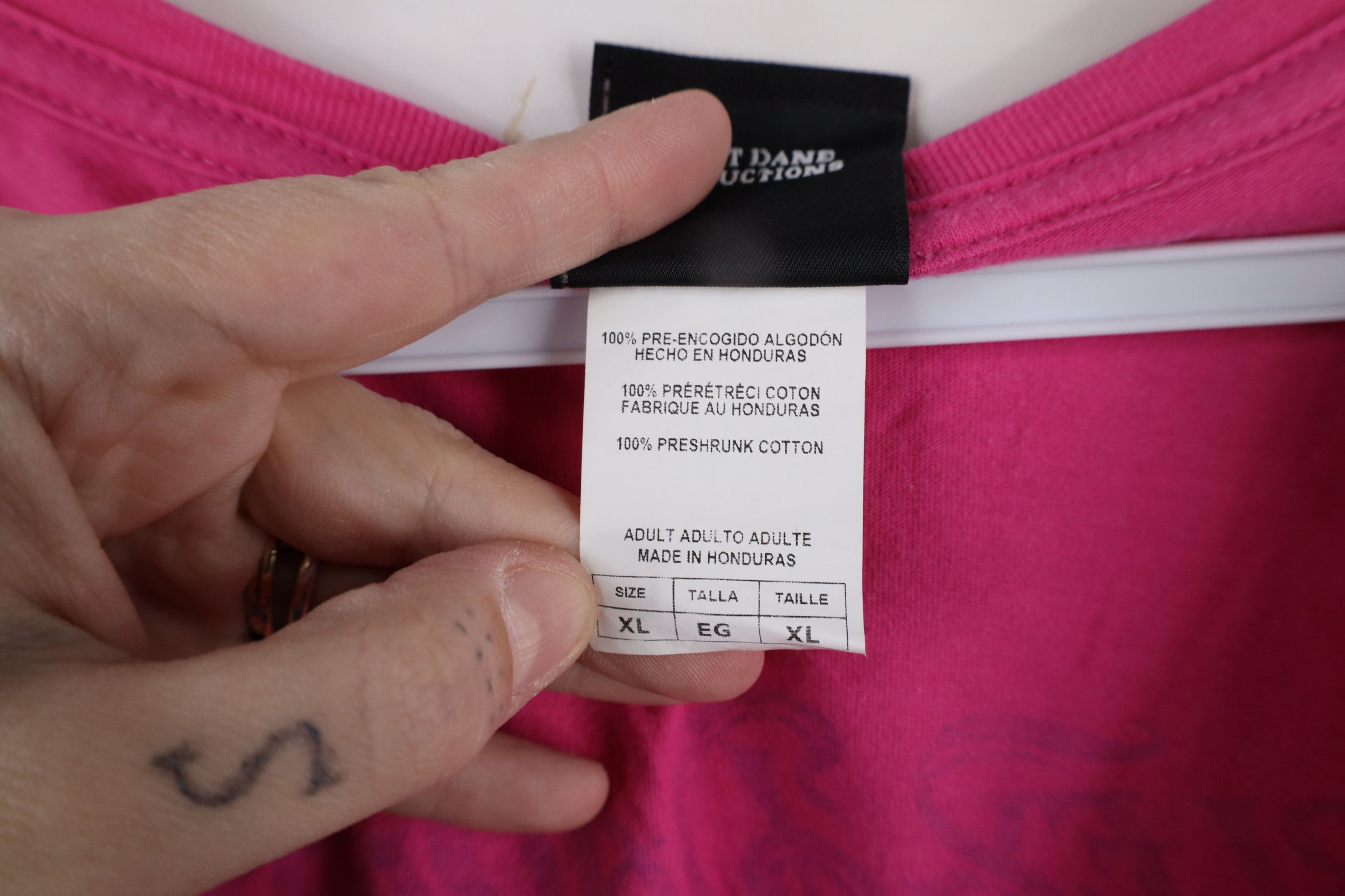 Harley Davidson × Vintage Vintage Harley Davidson Tribal Jamaica V-Neck T-Shirt Pink Size XL / US 12-14 / IT 48-50 - 7 Thumbnail