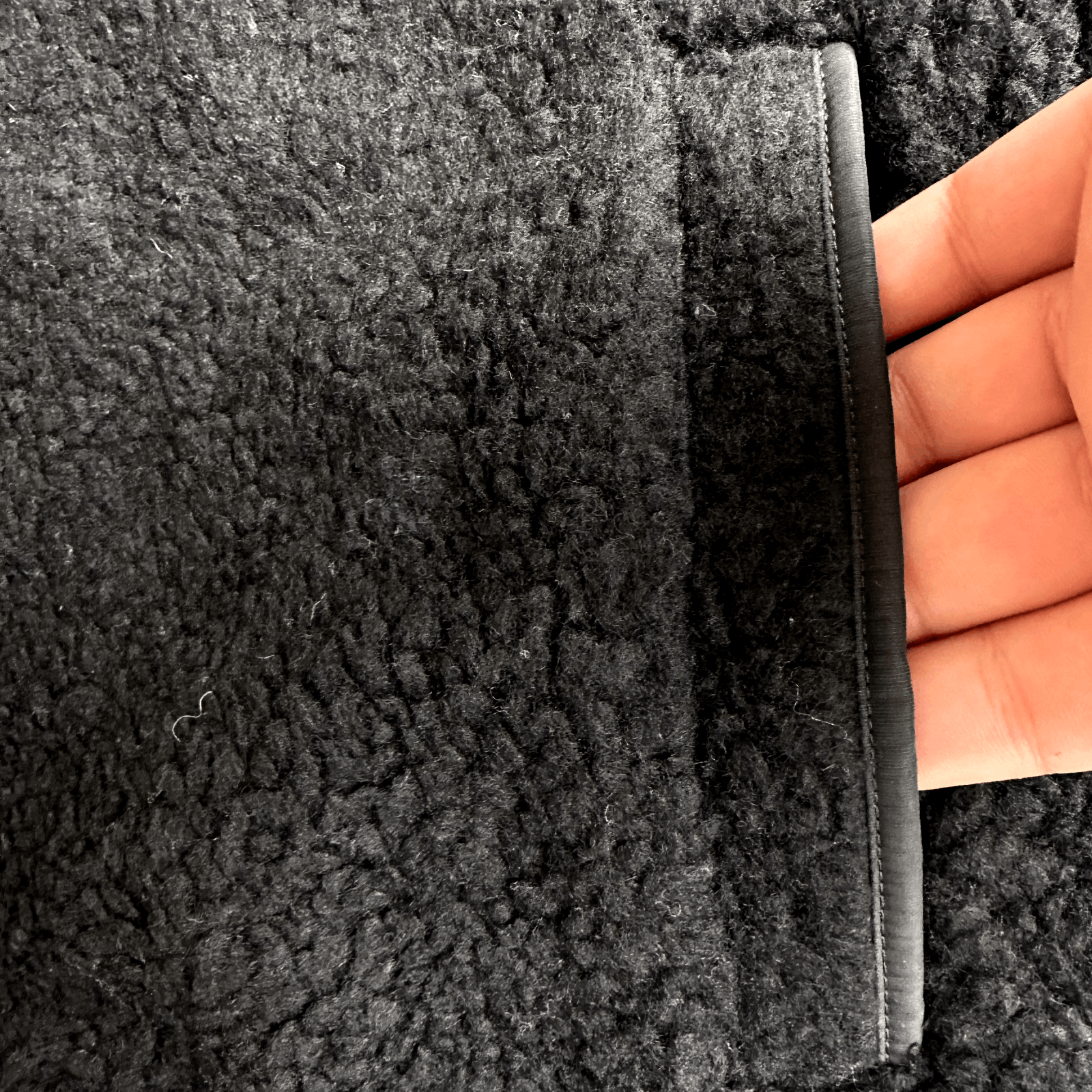 Canada Goose Canada Goose Updated Renfrew Fleece Pullover Black Size Lar Size US L / EU 52-54 / 3 - 3 Thumbnail
