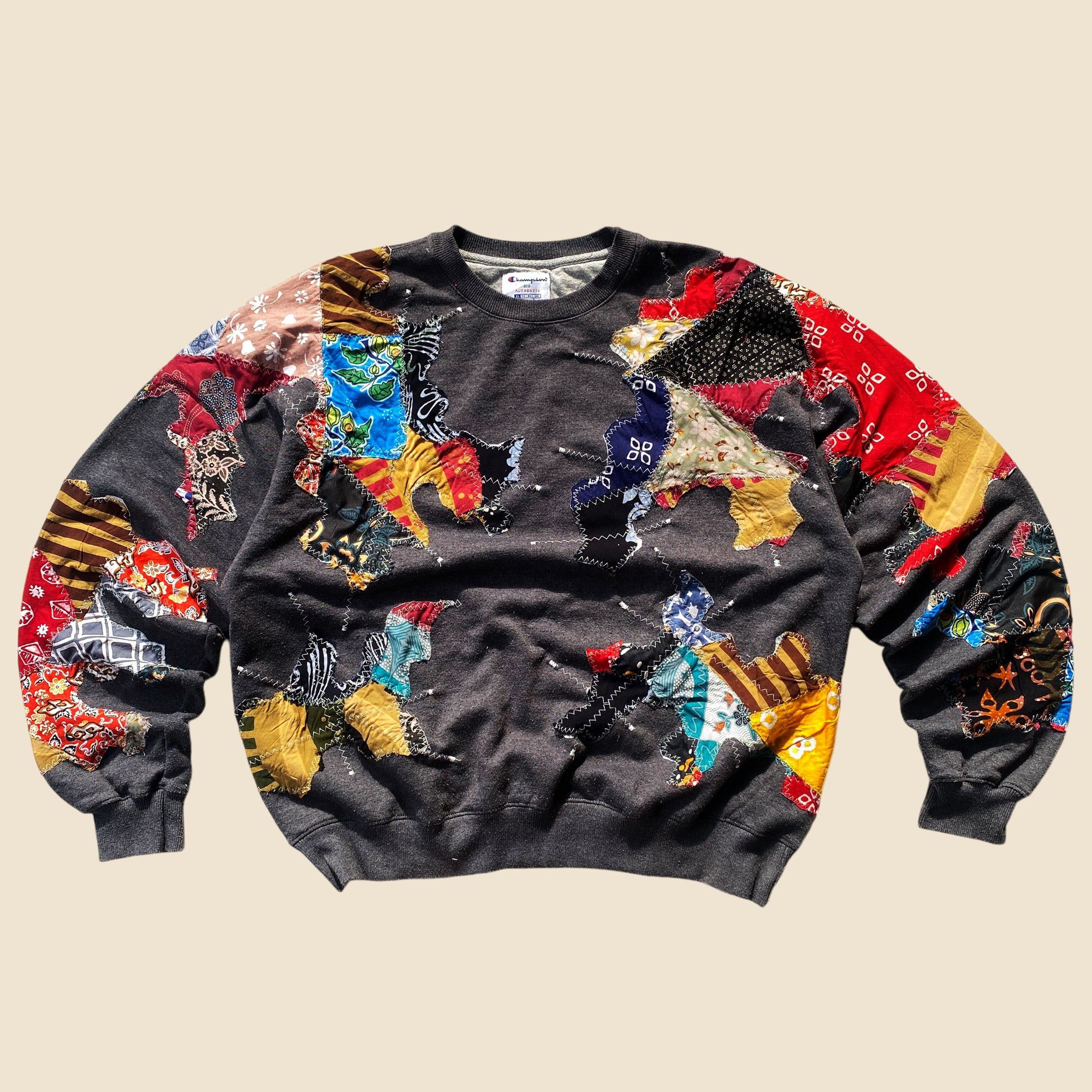 Handmade × Japanese Brand 1 OF 1 REWORKED INDONESIAN BATIK PATCHWORK SWEATSHIRT SIZE M Size US M / EU 48-50 / 2 - 1 Thumbnail