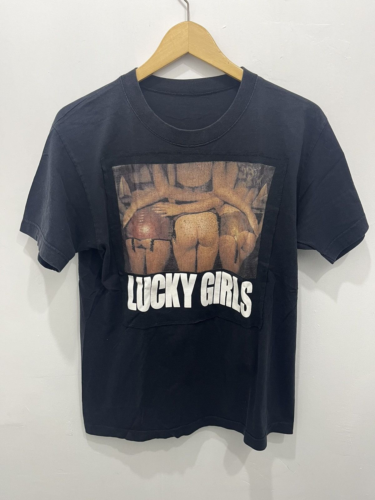 Japanese Brand N✌️ked Lucky Girls Graphic Short Sleeve Style Size US M / EU 48-50 / 2 - 1 Thumbnail