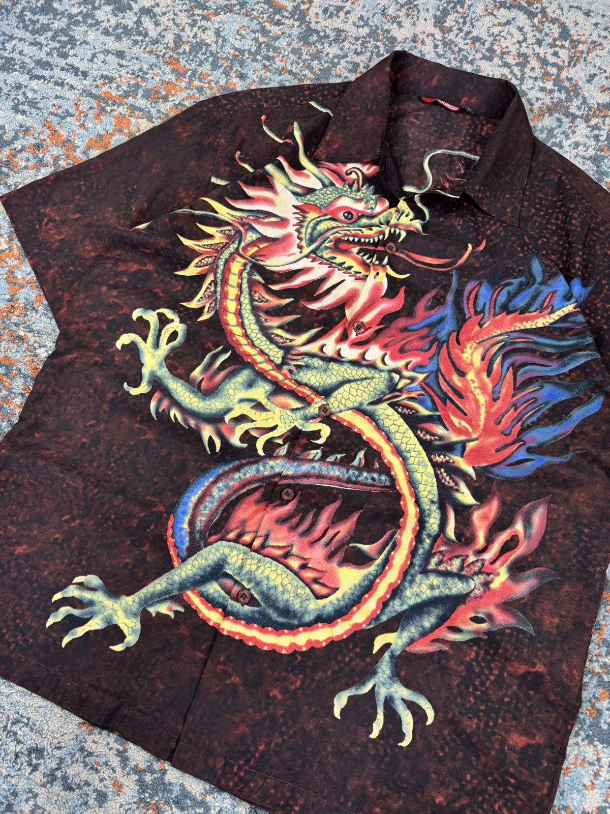 Vintage Vintage 90s Dragon graphic all over print short sleeve shirt Size US XL / EU 56 / 4 - 5 Thumbnail