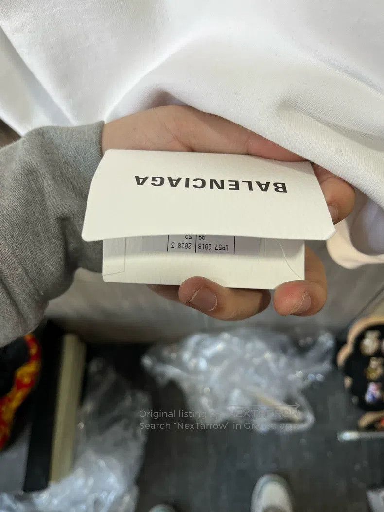 Balenciaga Balenciaga White Alphabet Logo Hoodie Size US S / EU 44-46 / 1 - 5 Thumbnail