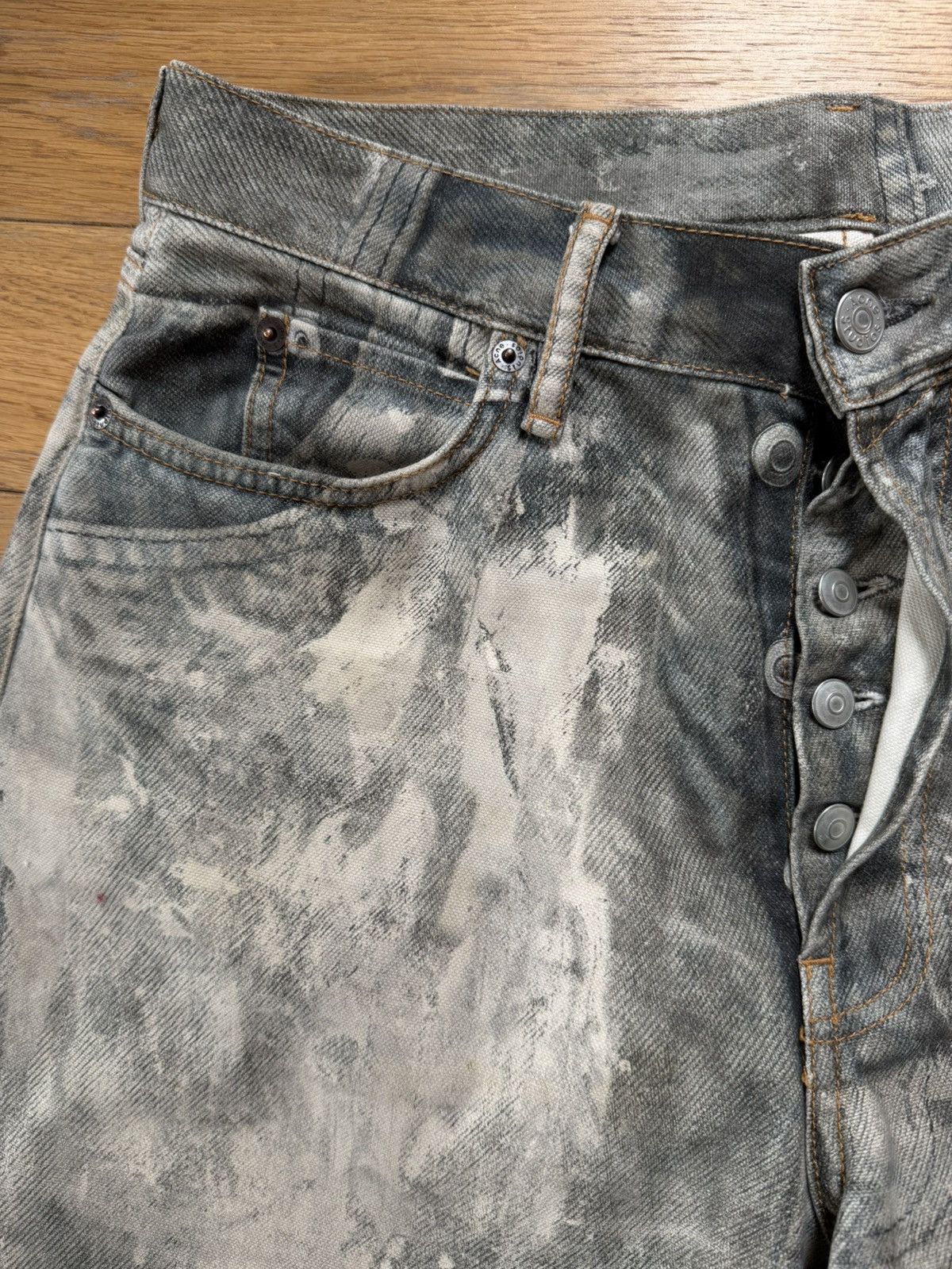 Acne Studios Acne Studios trompe l'oeil paint baggy jeans Size US 31 - 3 Thumbnail