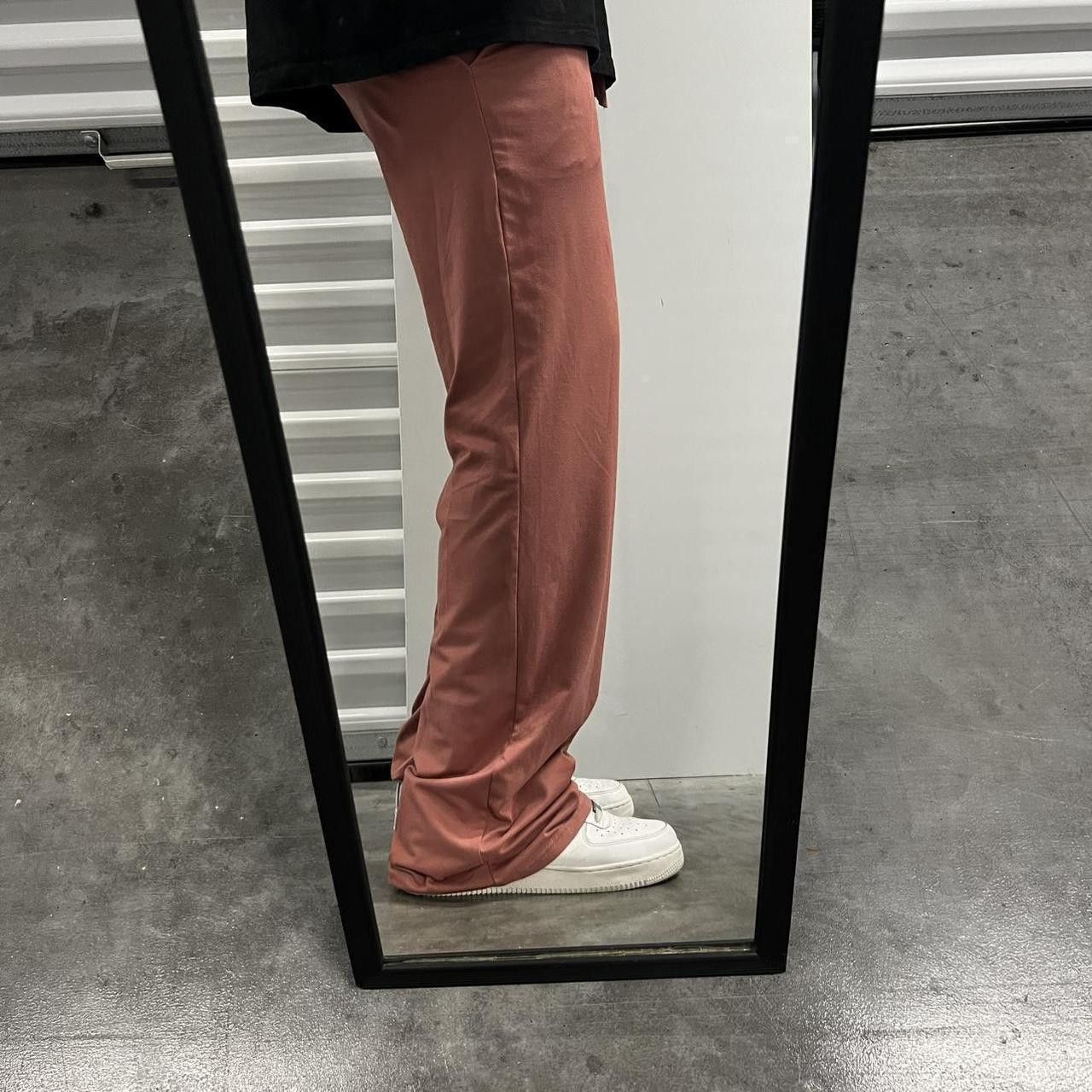 Vintage Vintage Y2K/2000s Baggy Wideleg Yoga Style Peach Sweatpants! Size US 30 / EU 46 - 1 Thumbnail