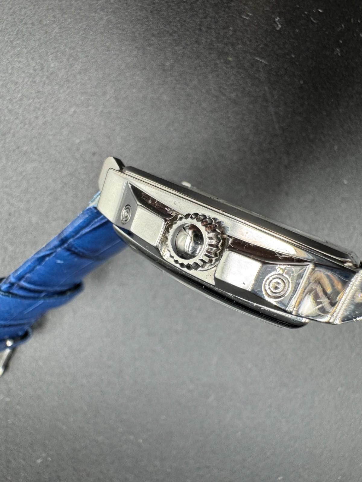 Other 38mm Square SLVR/BLUE Auto Day Date 24-hour Blue Strap LOUIE Size ONE SIZE - 9 Thumbnail