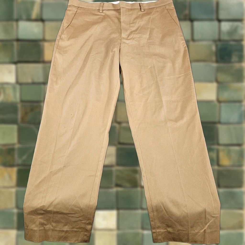 Express Express Dress Pants Mens 34x27 Khaki Producer Fit Flat Front Stretch Comfort Wrinkle Resistant Business Casual Slacks Size US 34 / EU 50 - 1 Thumbnail