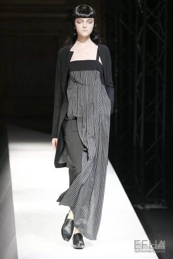 Yohji Yamamoto Yohji Yamamoto Long Coat for Women Size S / US 4 / IT 40 - 1 Thumbnail